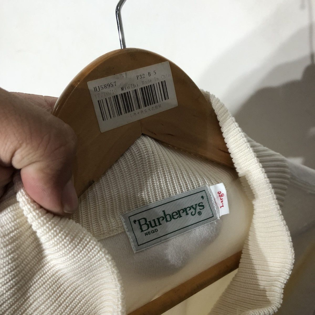 Burberry Vintage Button Cardigan Burberrys Size US M / EU 48-50 / 2 - 8 Thumbnail