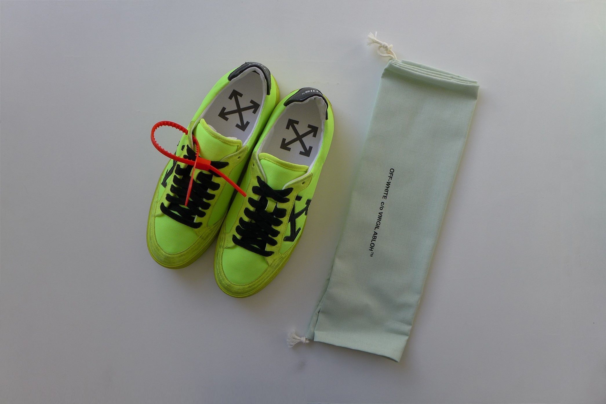 Off-White Off-White 2.0 Canvas Sneakers - Yellow Size US 6.5 / EU 39-40 - 4 Thumbnail