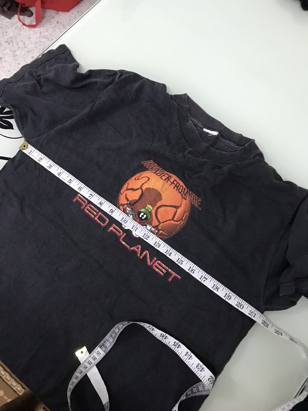 Vintage Vintage 90s Movie Tazmania Invader From The Red Planet Tees Size US L / EU 52-54 / 3 - 16 Thumbnail