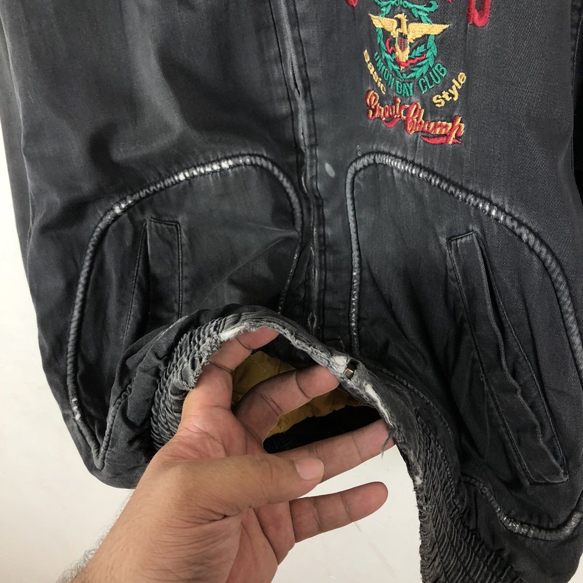 Japanese Brand VINTAGE BIGLOGO EMBROIDERY UNIONBAY'S PRESENT BOMBER JACKET Size US L / EU 52-54 / 3 - 6 Thumbnail