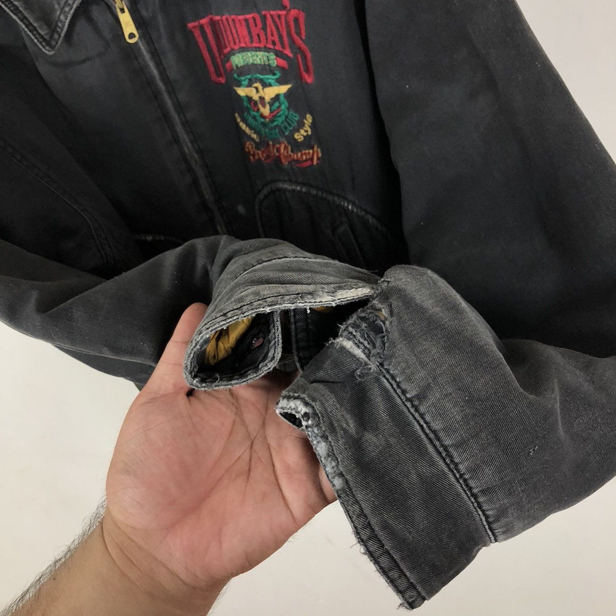 Japanese Brand VINTAGE BIGLOGO EMBROIDERY UNIONBAY'S PRESENT BOMBER JACKET Size US L / EU 52-54 / 3 - 7 Thumbnail