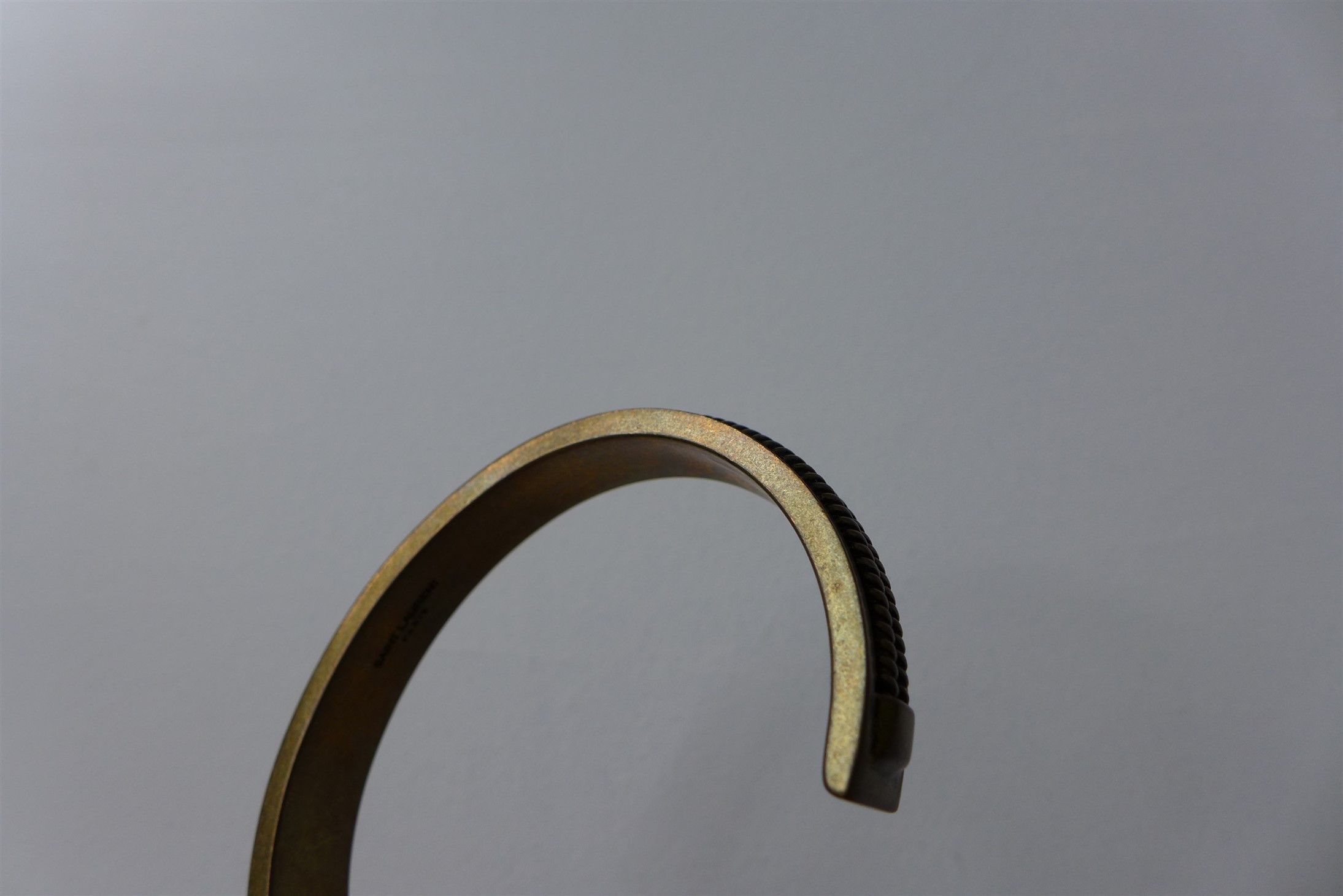 Saint Laurent Paris *Size Large* Saint Laurent Cuff Bracelet - Gold-Tone Brass Size ONE SIZE - 8 Thumbnail
