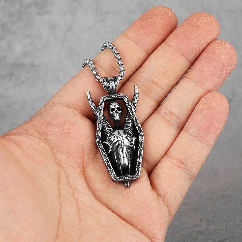 Jewelry Long Horned Demon Skull Pendant Necklaces Size ONE SIZE - 2 Thumbnail