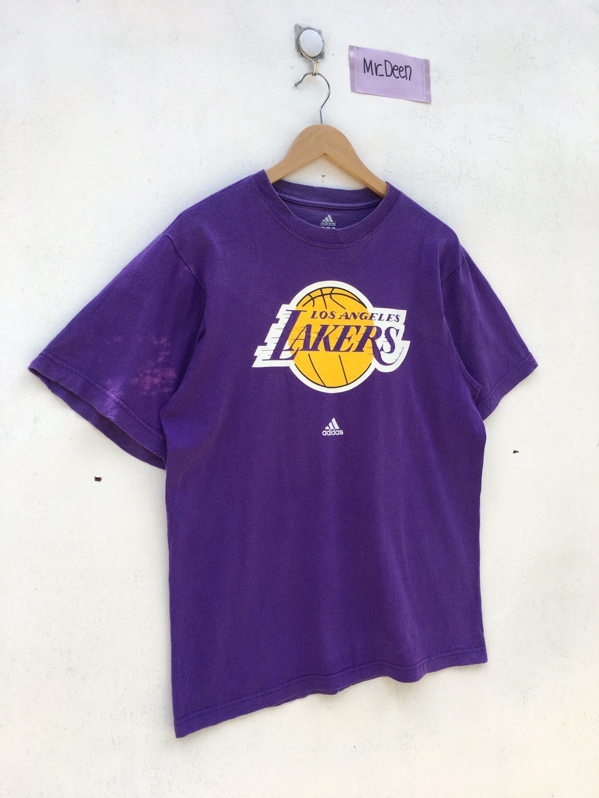 NBA Vintage L.A Lakers Big Logo Spellout Tshirt Size US S / EU 44-46 / 1 - 2 Thumbnail