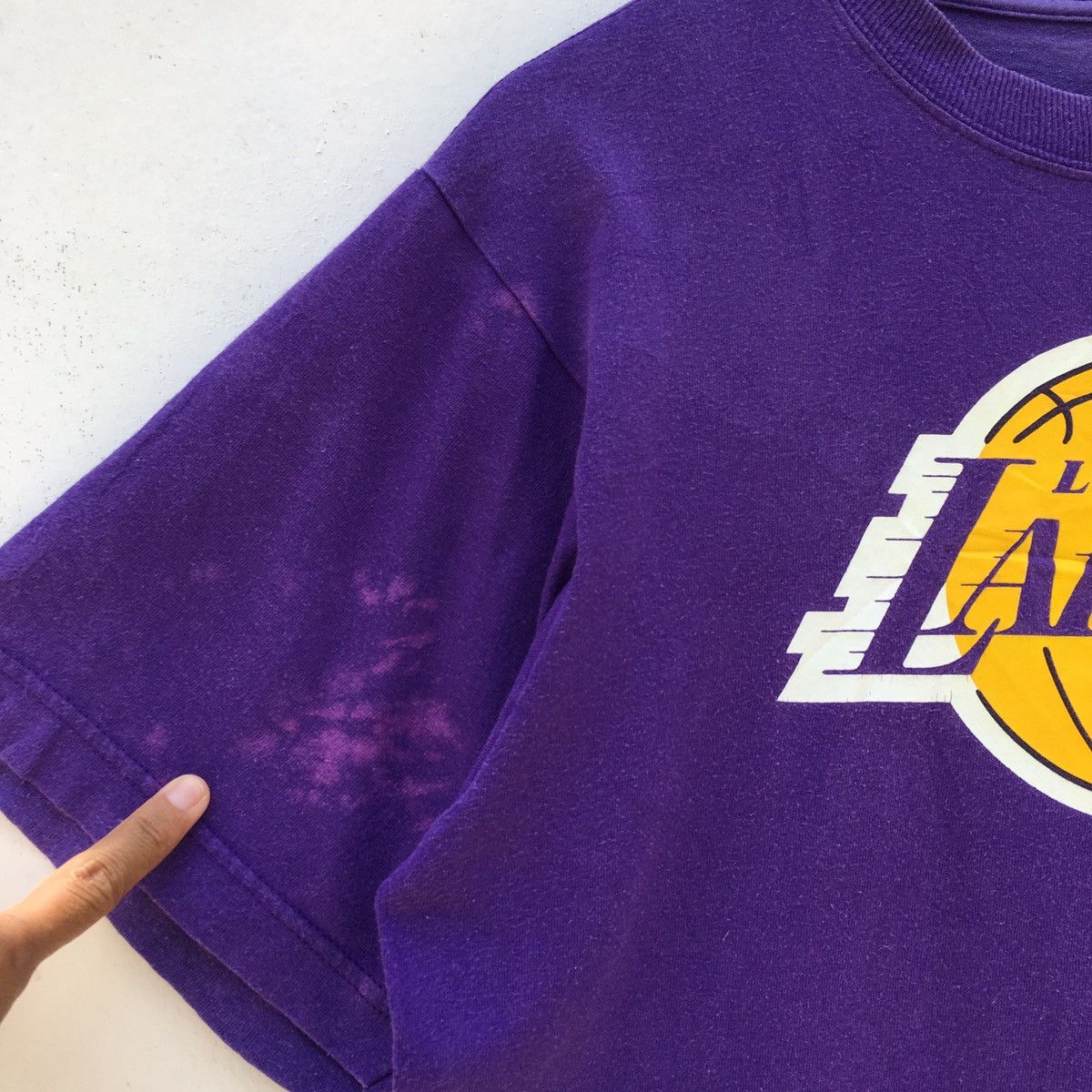 NBA Vintage L.A Lakers Big Logo Spellout Tshirt Size US S / EU 44-46 / 1 - 6 Thumbnail