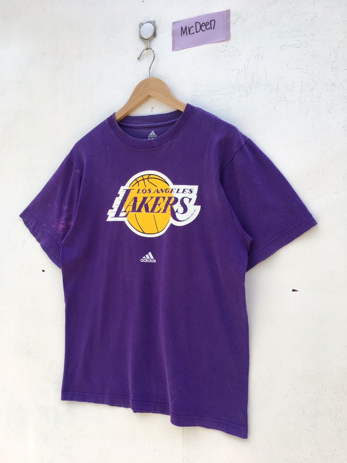 NBA Vintage L.A Lakers Big Logo Spellout Tshirt Size US S / EU 44-46 / 1 - 3 Thumbnail