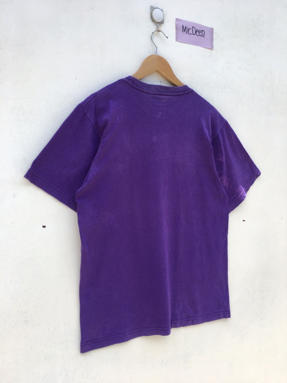 NBA Vintage L.A Lakers Big Logo Spellout Tshirt Size US S / EU 44-46 / 1 - 9 Thumbnail