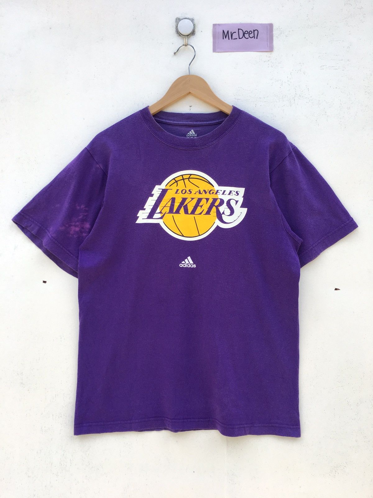 NBA Vintage L.A Lakers Big Logo Spellout Tshirt Size US S / EU 44-46 / 1 - 1 Thumbnail