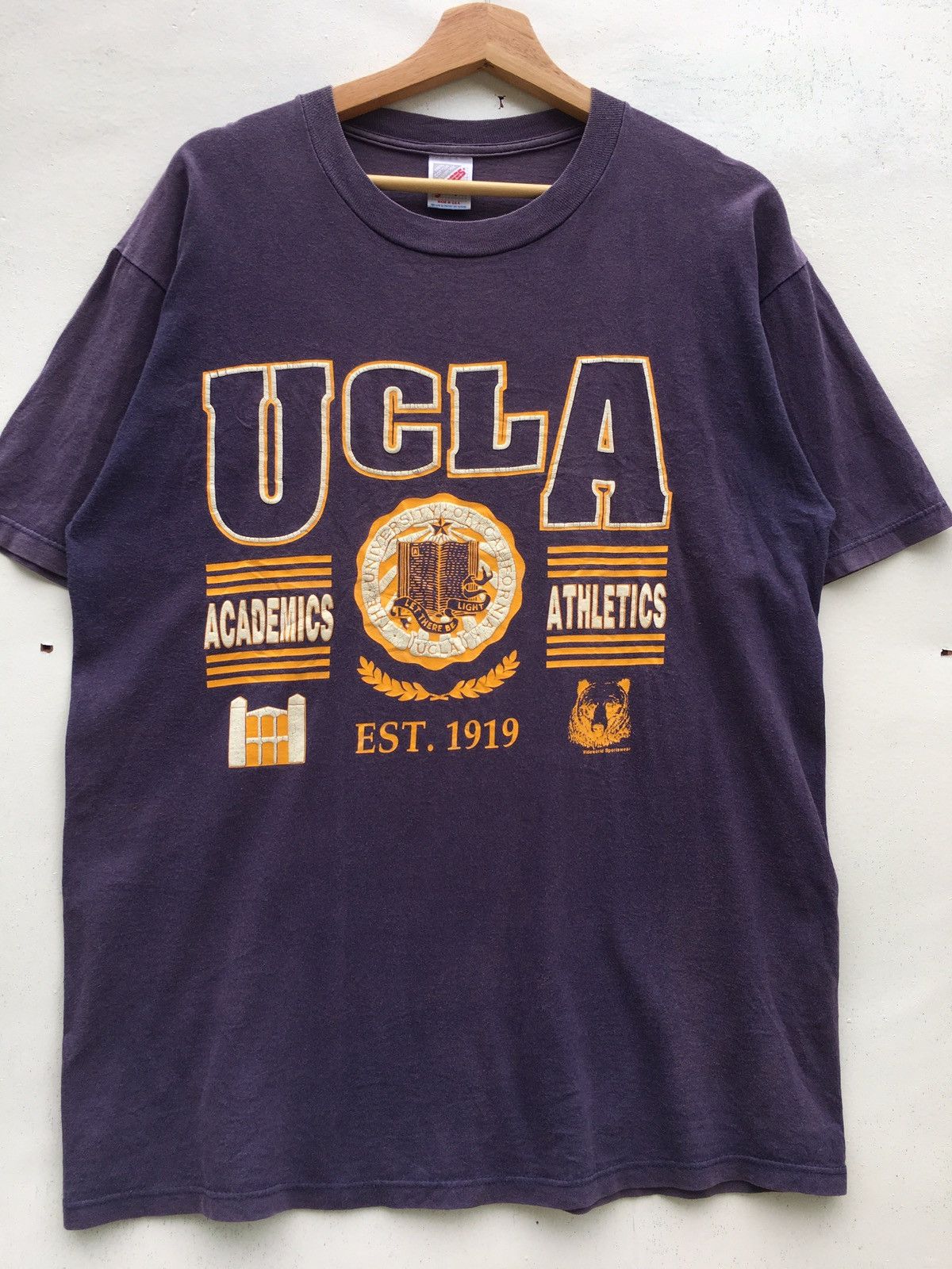 Vintage Vintage UCLA University of California Los Angeles Athletic Size US L / EU 52-54 / 3 - 5 Thumbnail