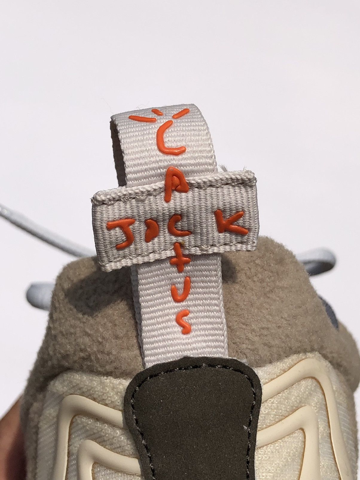 Nike × Travis Scott Air Max 270 React ENG 'Cactus Trails' Size US 6 / EU 39 - 8 Thumbnail
