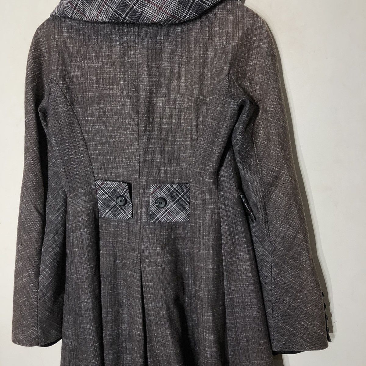 Vintage DOUBLE BREAST LONG JACKET FABRIC OF ITALY GRAVAION RI Size US S / EU 44-46 / 1 - 13 Thumbnail