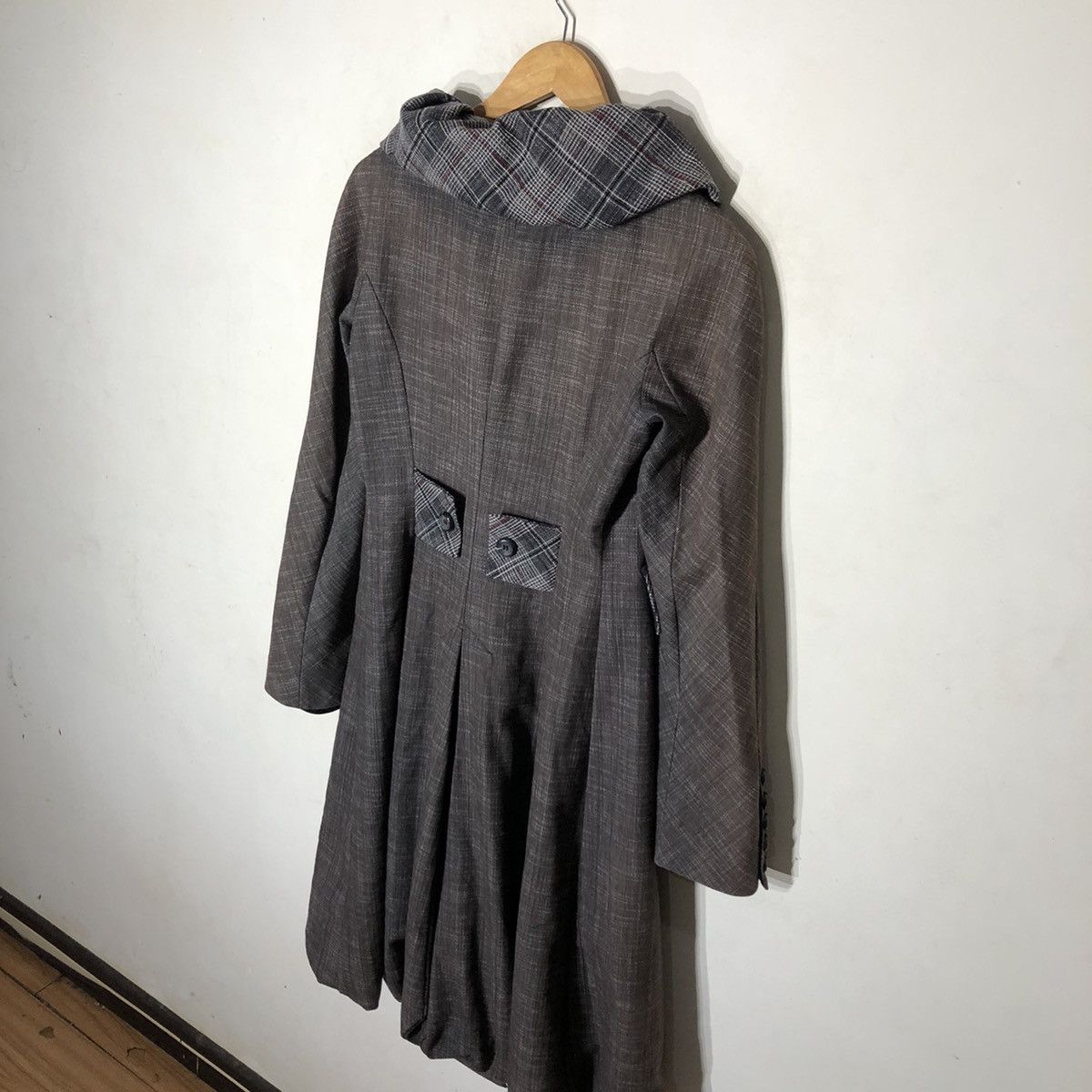 Vintage DOUBLE BREAST LONG JACKET FABRIC OF ITALY GRAVAION RI Size US S / EU 44-46 / 1 - 12 Thumbnail