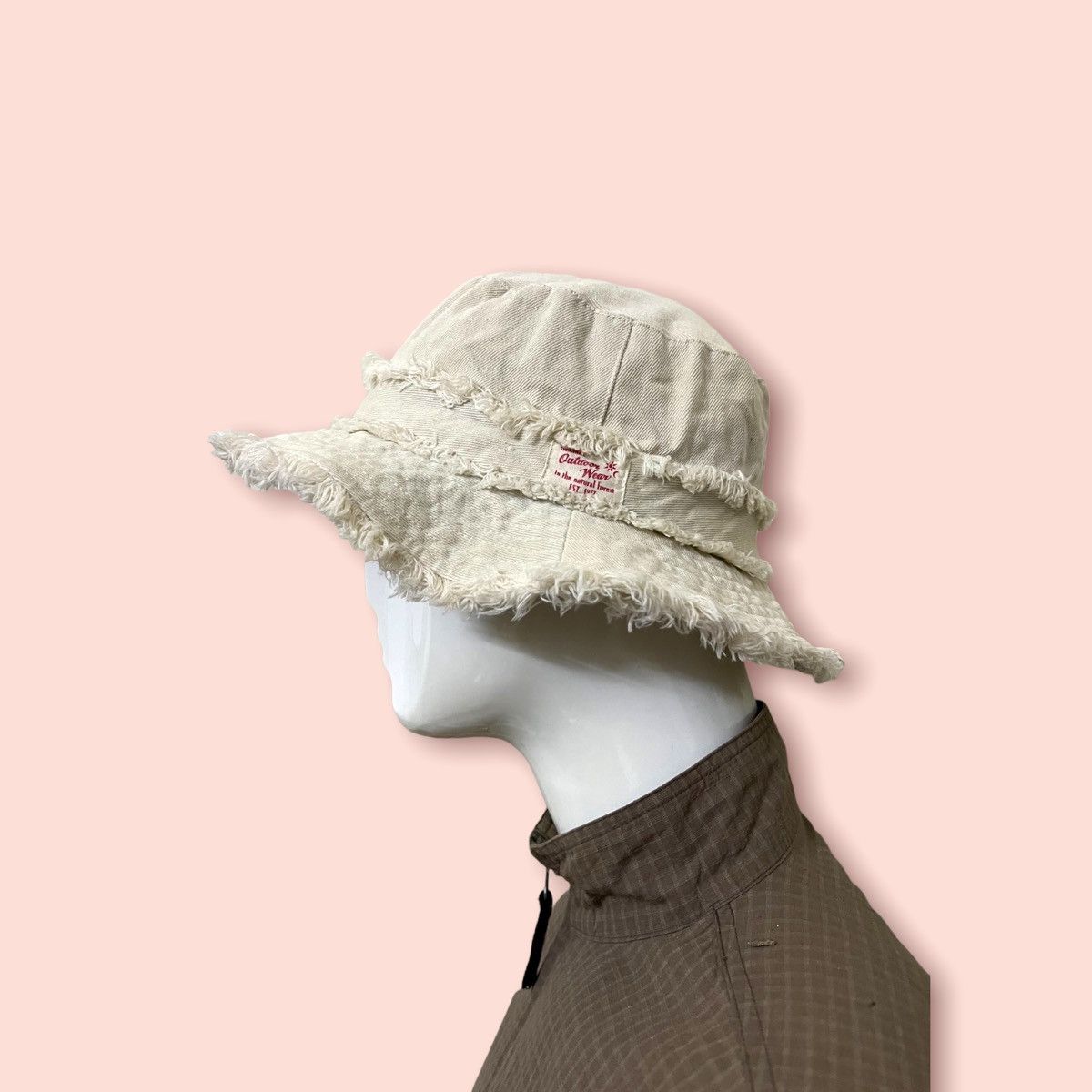 image of Outdoor Style Go Out Dopetiticaca Raw Edge Outdoor Bucket Hat in Khaki, Men's