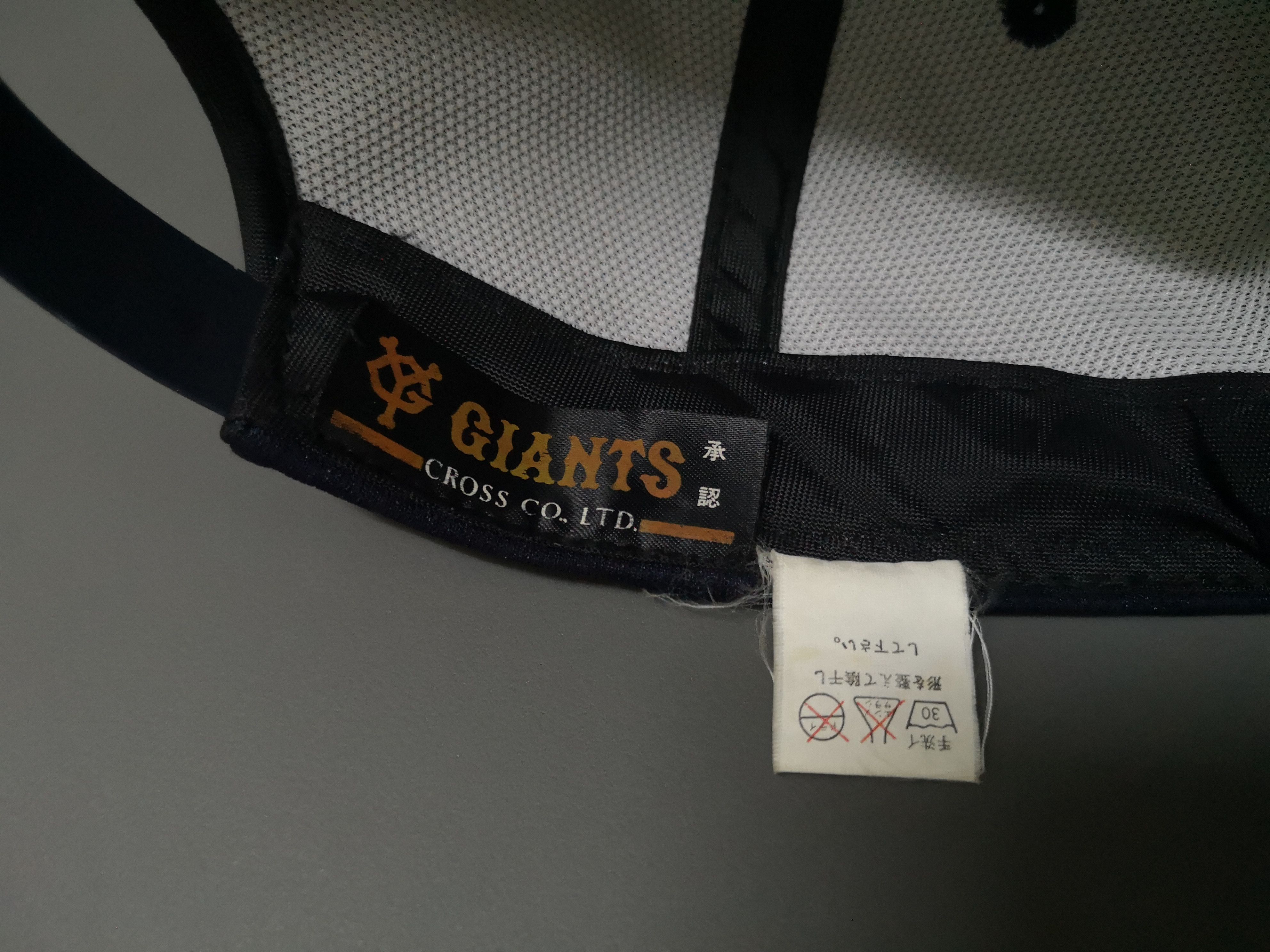 Japanese Brand × Vintage VINTAGE YOMIURI GIANTS SNAPBACK (JR SIZE) Size ONE SIZE - 14 Thumbnail