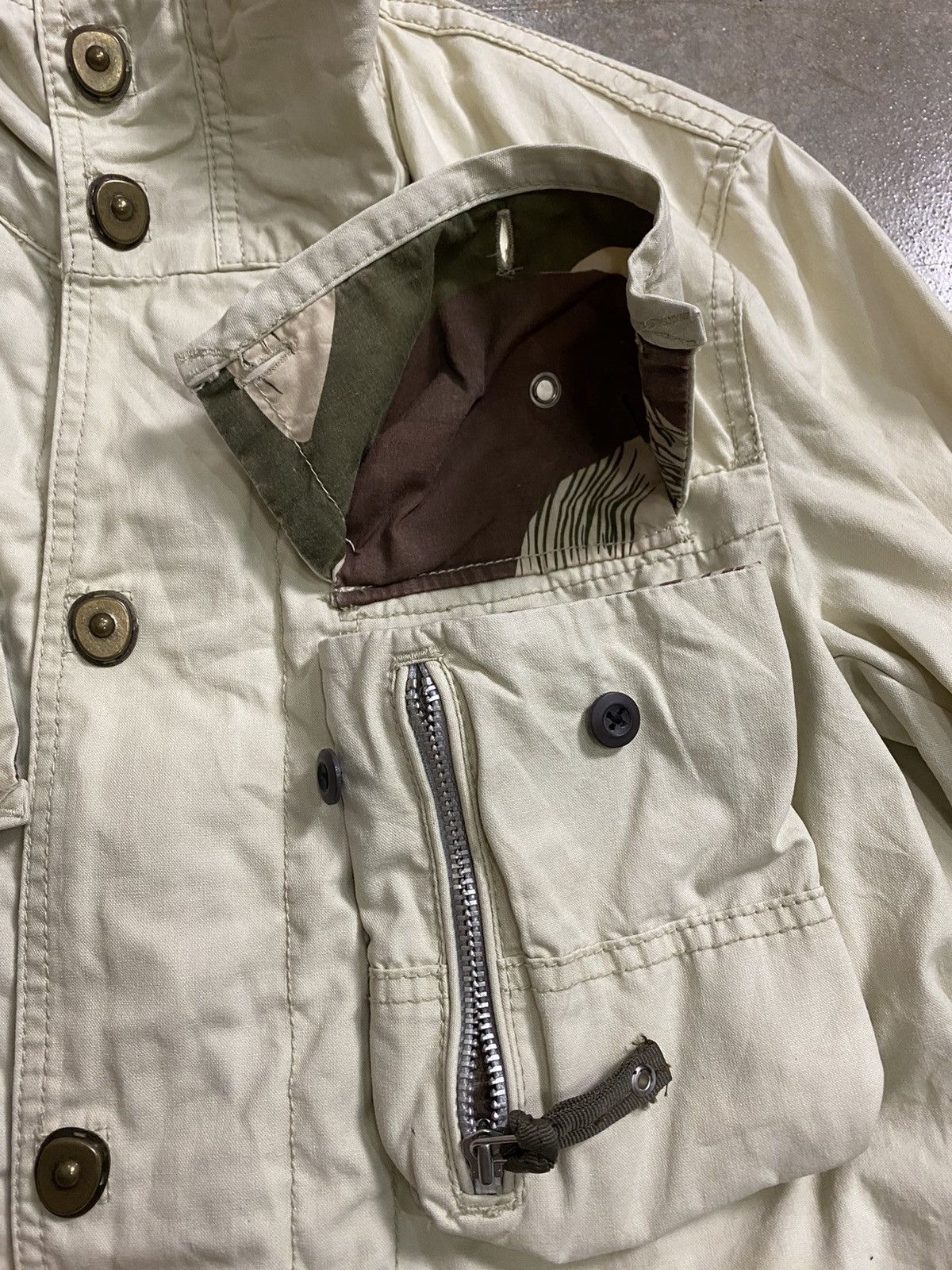 Japanese Brand 3D Cargos Multipocket tactical Parachute Back Number Japan Size US M / EU 48-50 / 2 - 8 Thumbnail