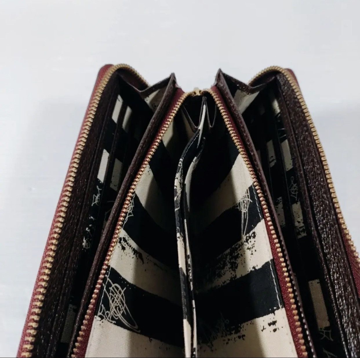 Vivienne Westwood VIVIENNE WESTWOOD ORB LEATHER ZIP WALLET Size ONE SIZE - 8 Thumbnail