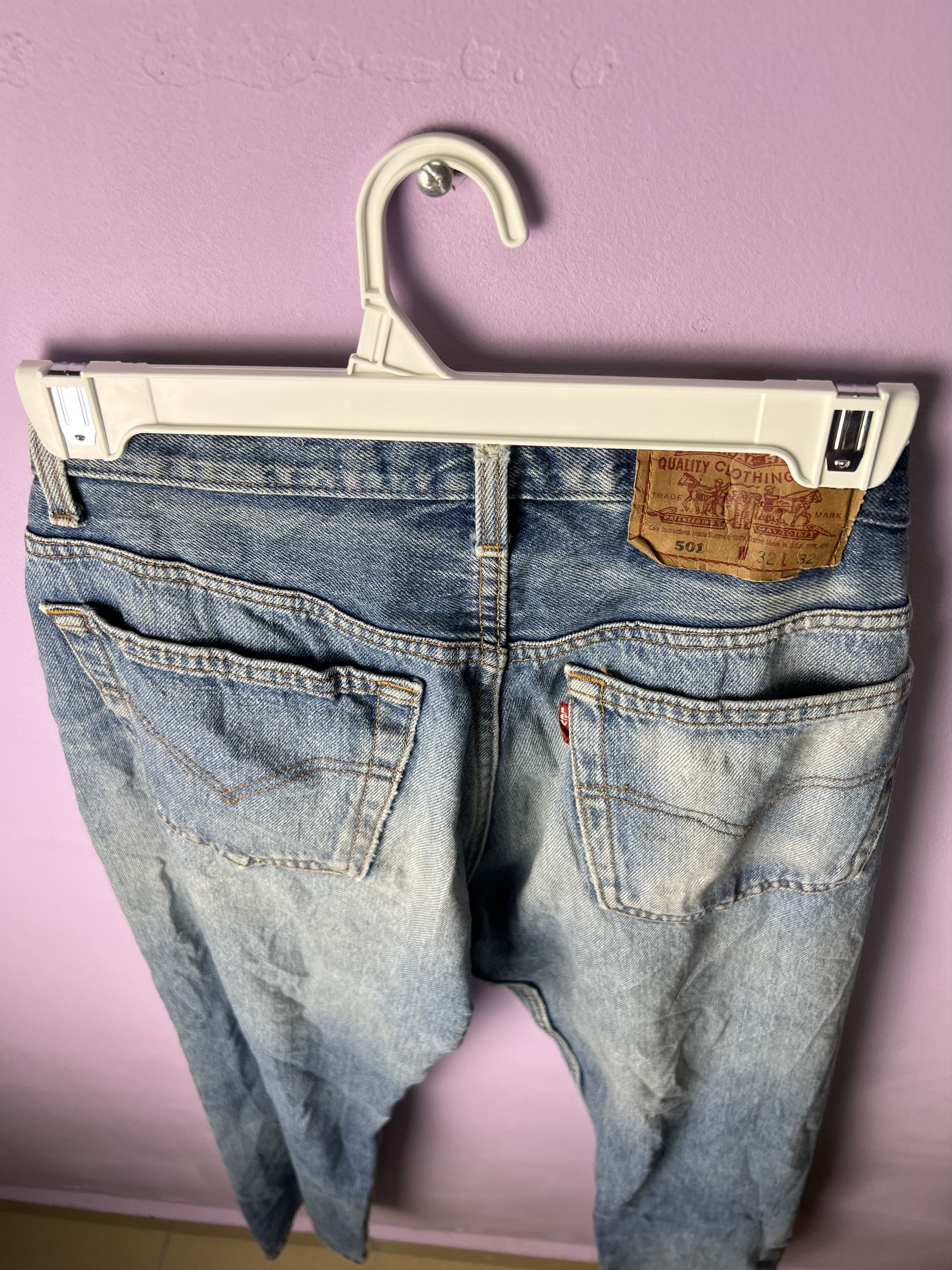 Levi's Vintage Clothing 🔥Vintage Levis 501 Distressed Denim Size US 32 / EU 48 - 13 Thumbnail