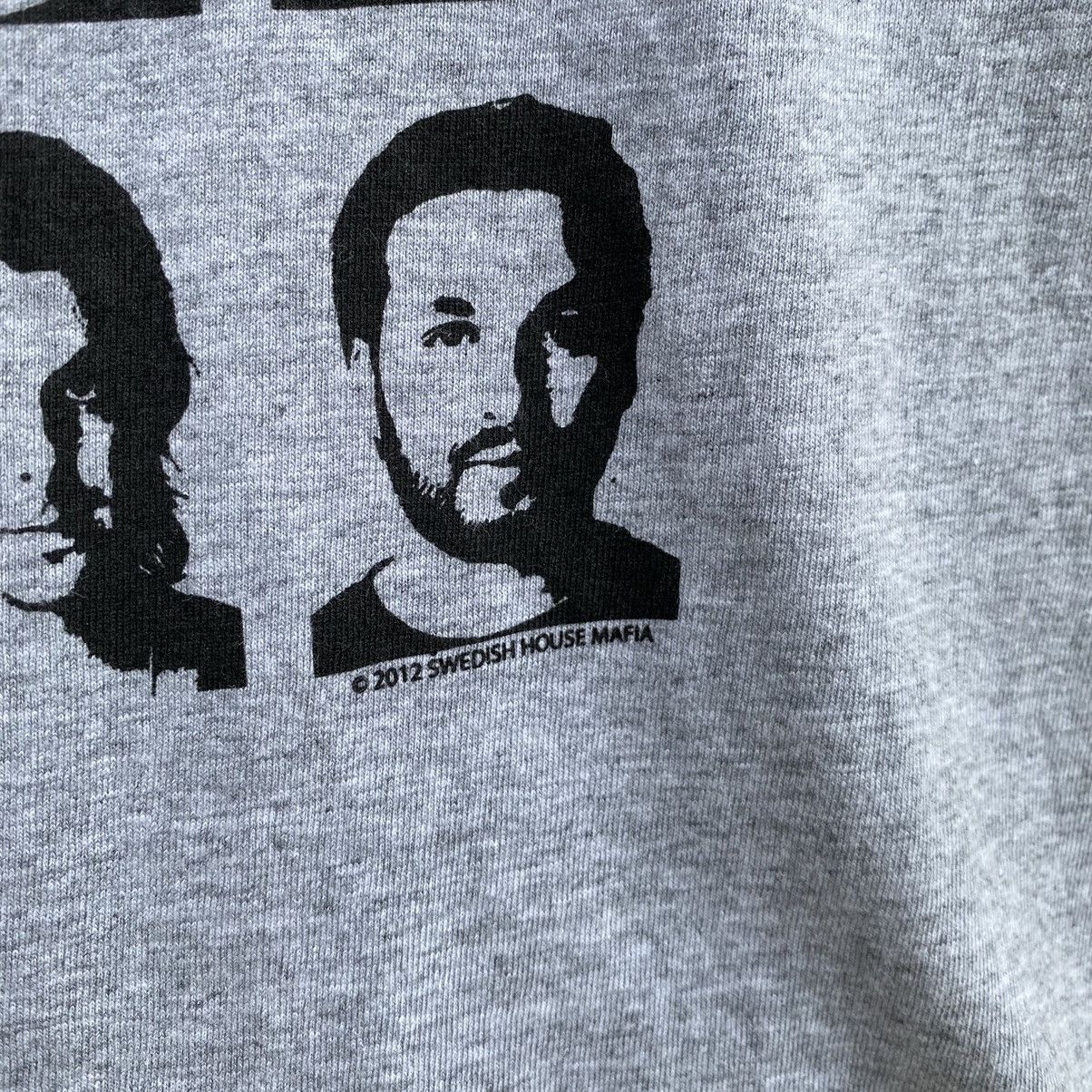 Band Tees Swedish House Mafia Supergroup Electronic Dance Music Tee Size US M / EU 48-50 / 2 - 2 Thumbnail
