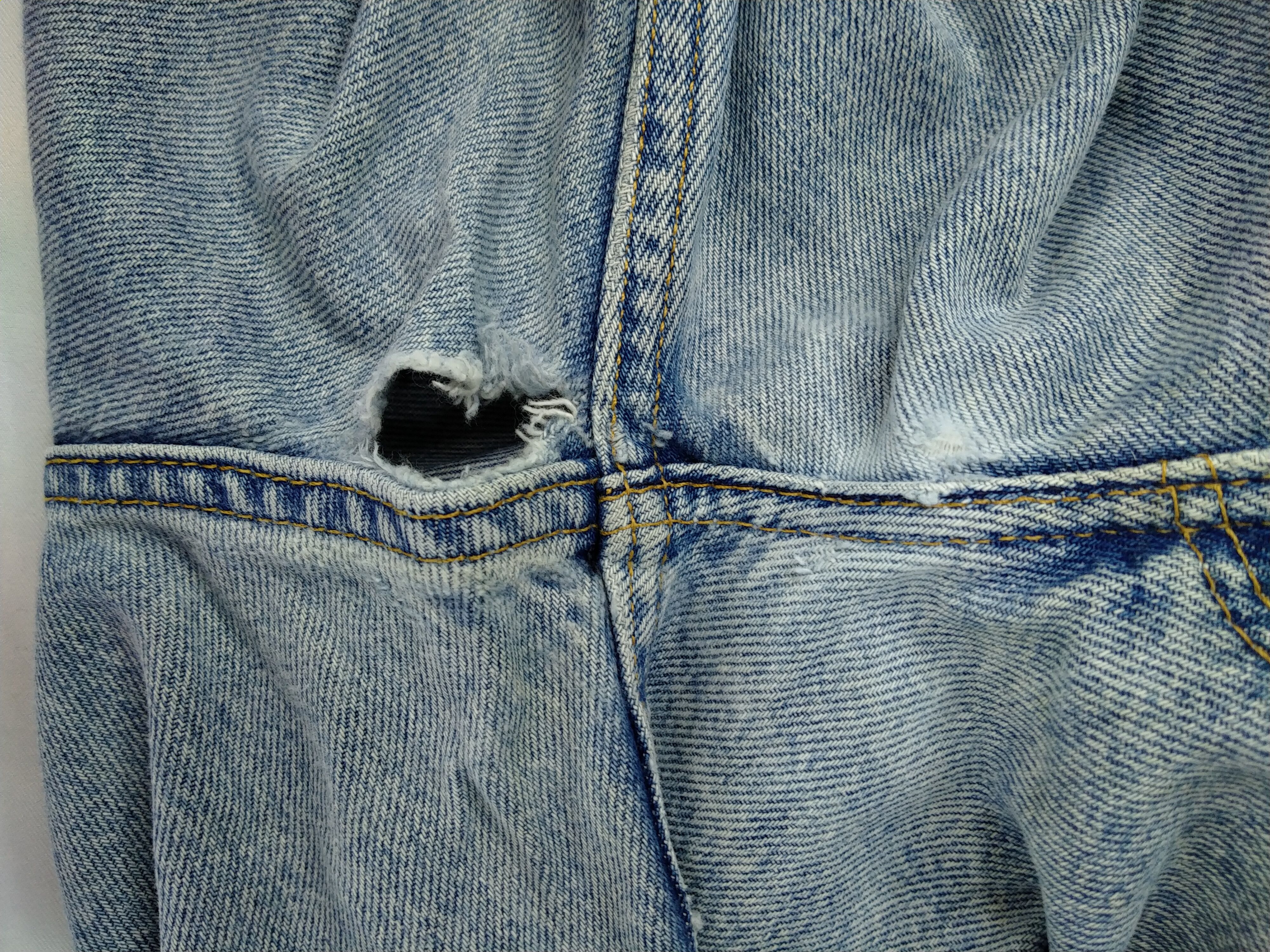 Levi's Vintage Levi's Relax Straight Denim 35 x 30.5 -JN584 Size US 35 - 12 Thumbnail