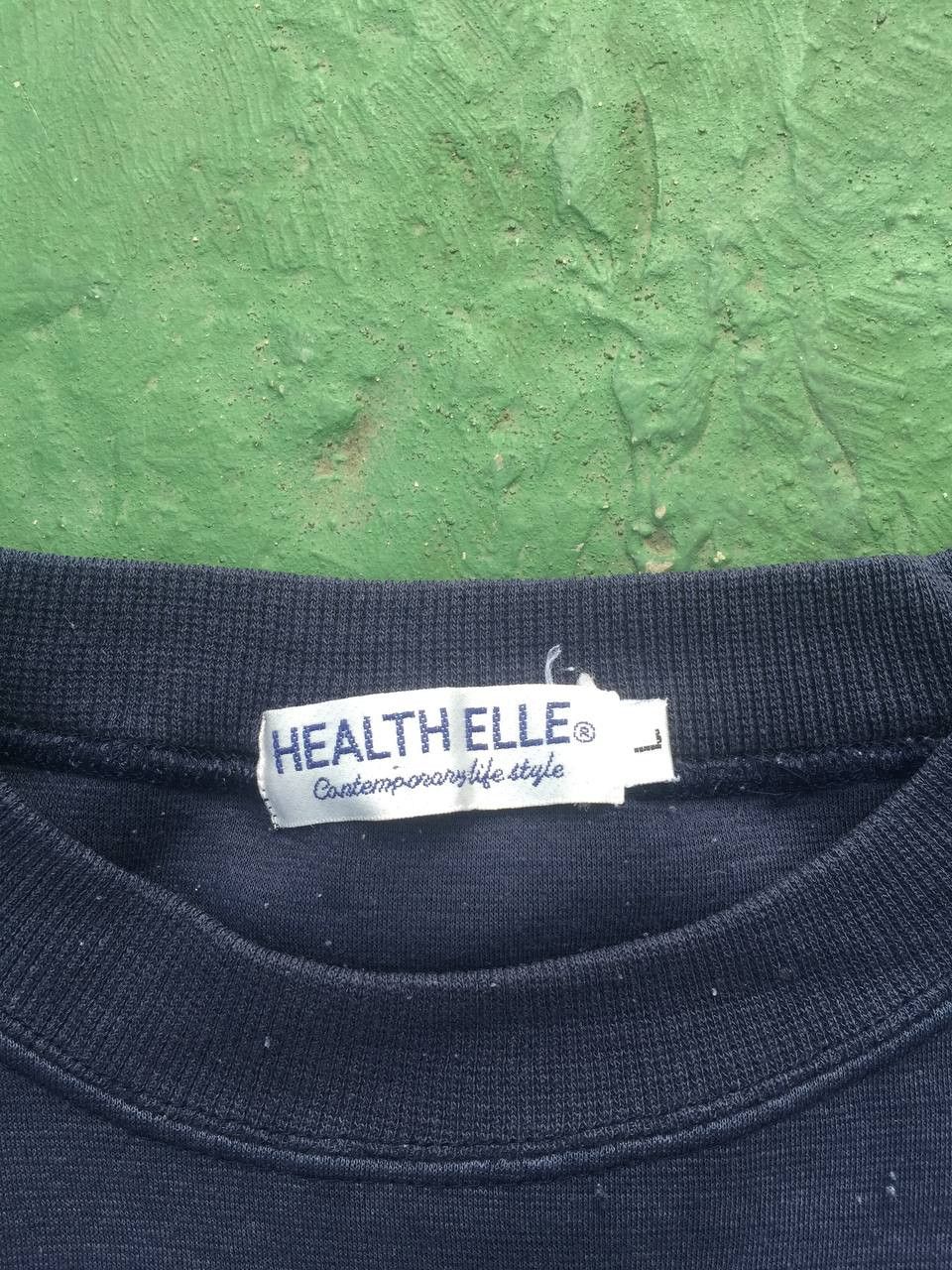 Vintage Vintage Elle Health Sunfaded Spellout Logo Sweatshirt Size US M / EU 48-50 / 2 - 3 Thumbnail