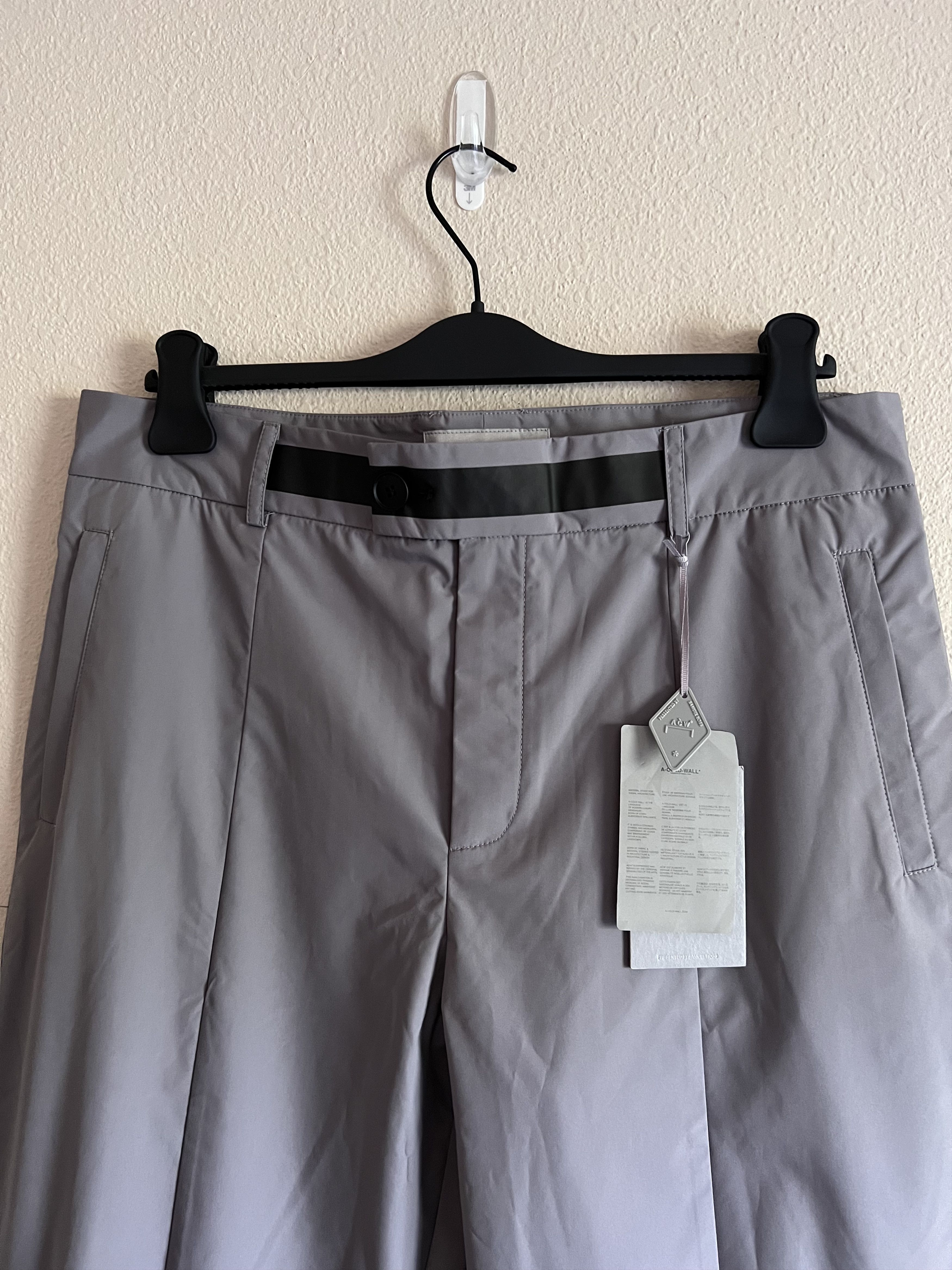 A-COLD-WALL* A Cold Wall Logo Plaque Straight Leg pants in Grey Size US 32 / EU 48 - 2 Thumbnail