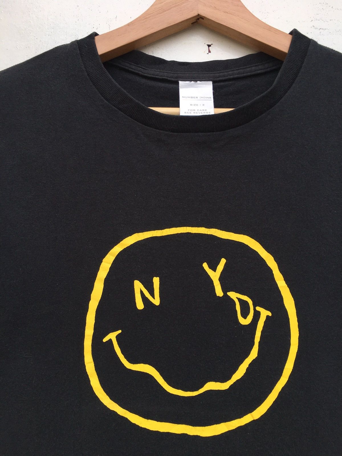 Number (N)ine Rare Number Nine Nirvana Smiley Face Tshirt Size US S / EU 44-46 / 1 - 7 Thumbnail