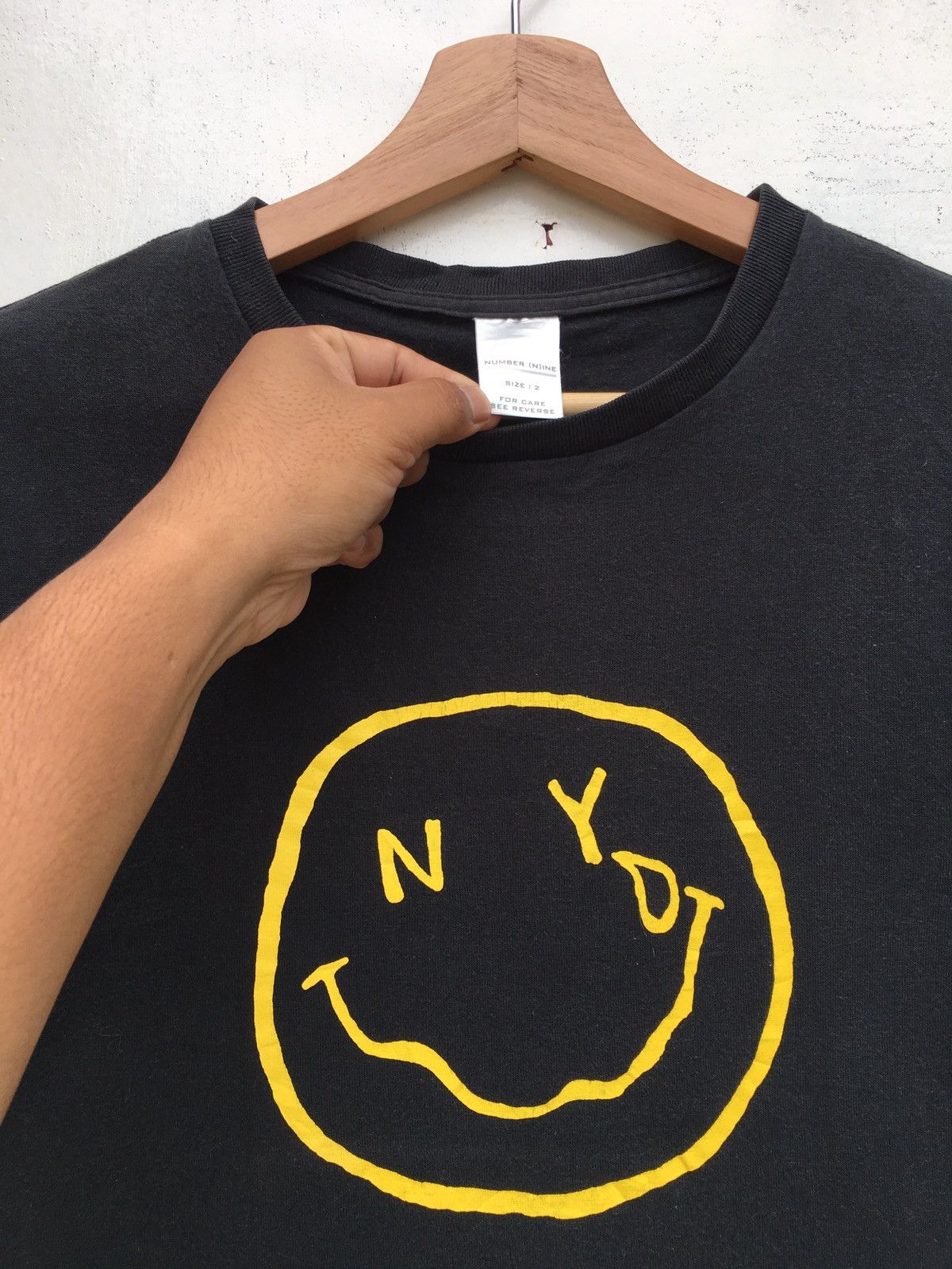 Number (N)ine Rare Number Nine Nirvana Smiley Face Tshirt Size US S / EU 44-46 / 1 - 8 Thumbnail