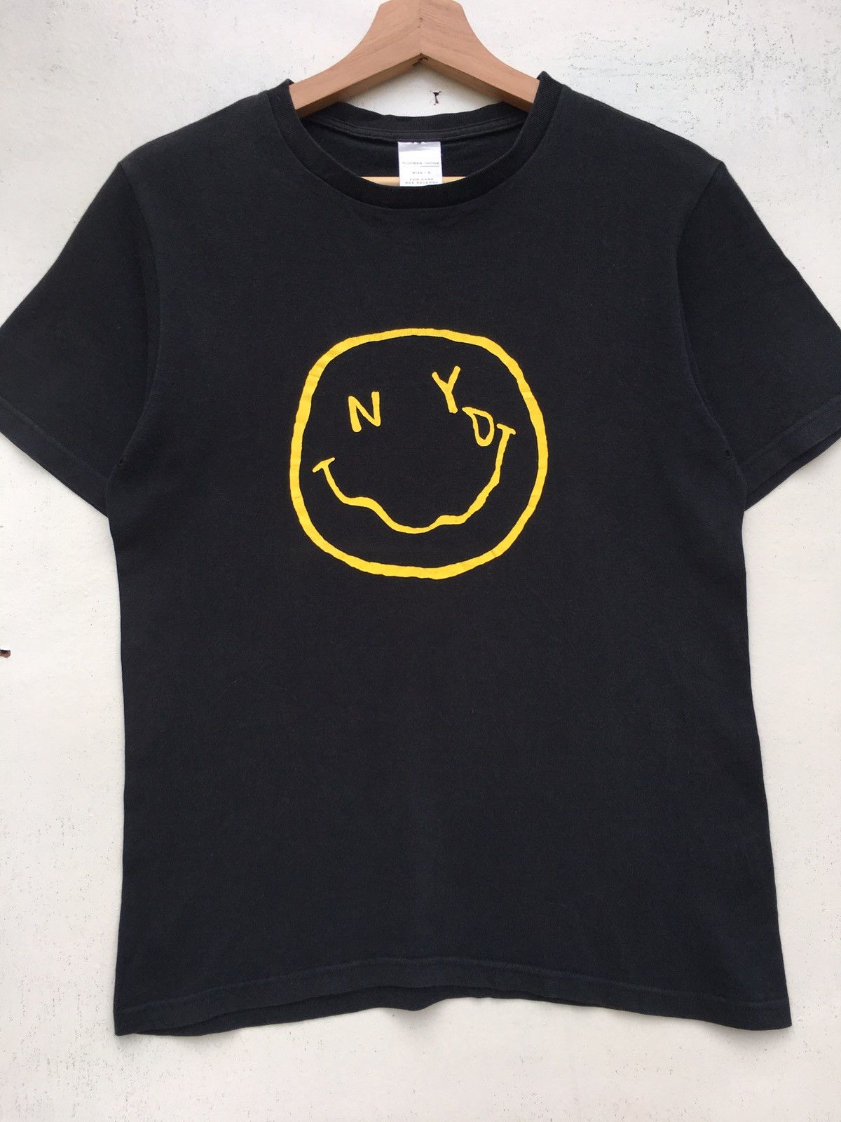 Number (N)ine Rare Number Nine Nirvana Smiley Face Tshirt Size US S / EU 44-46 / 1 - 5 Thumbnail
