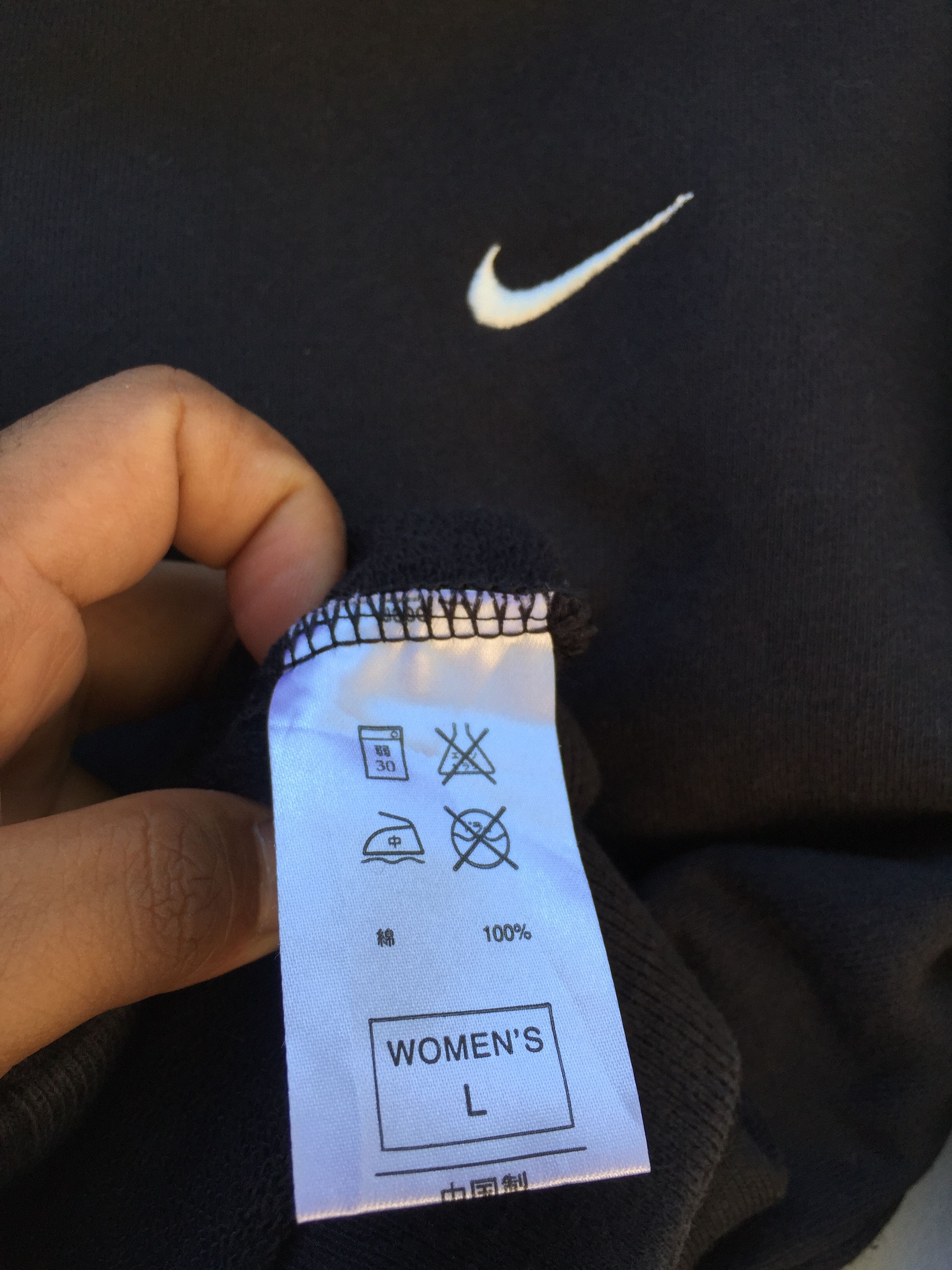 Nike Vintage Nike Sweater Buttons Cardigan Swoosh Check Size US S / EU 44-46 / 1 - 9 Thumbnail