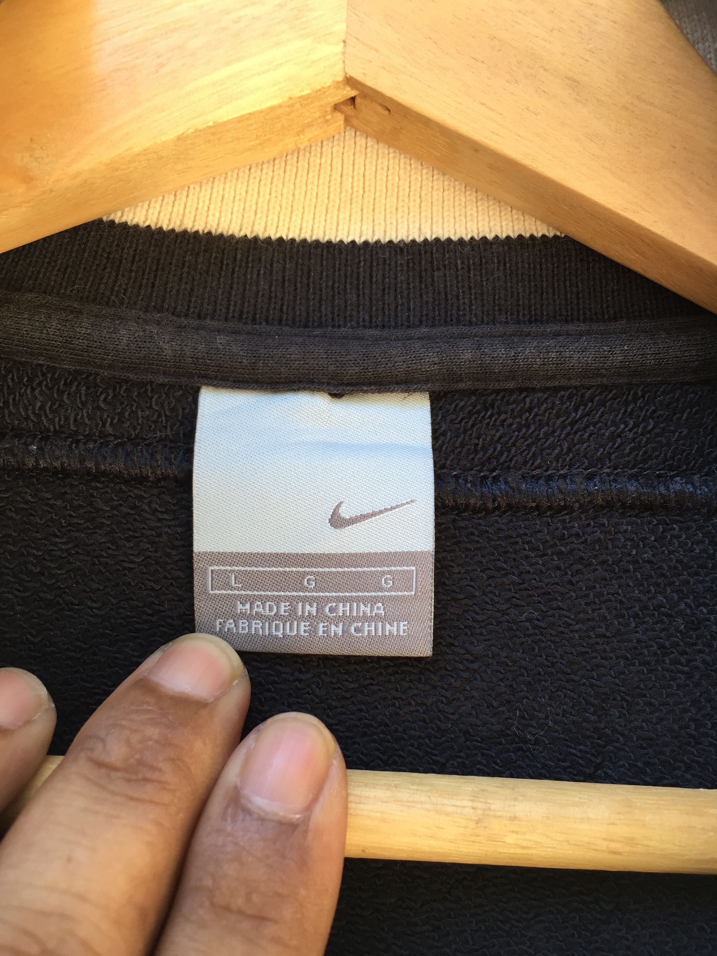 Nike Vintage Nike Sweater Buttons Cardigan Swoosh Check Size US S / EU 44-46 / 1 - 6 Thumbnail