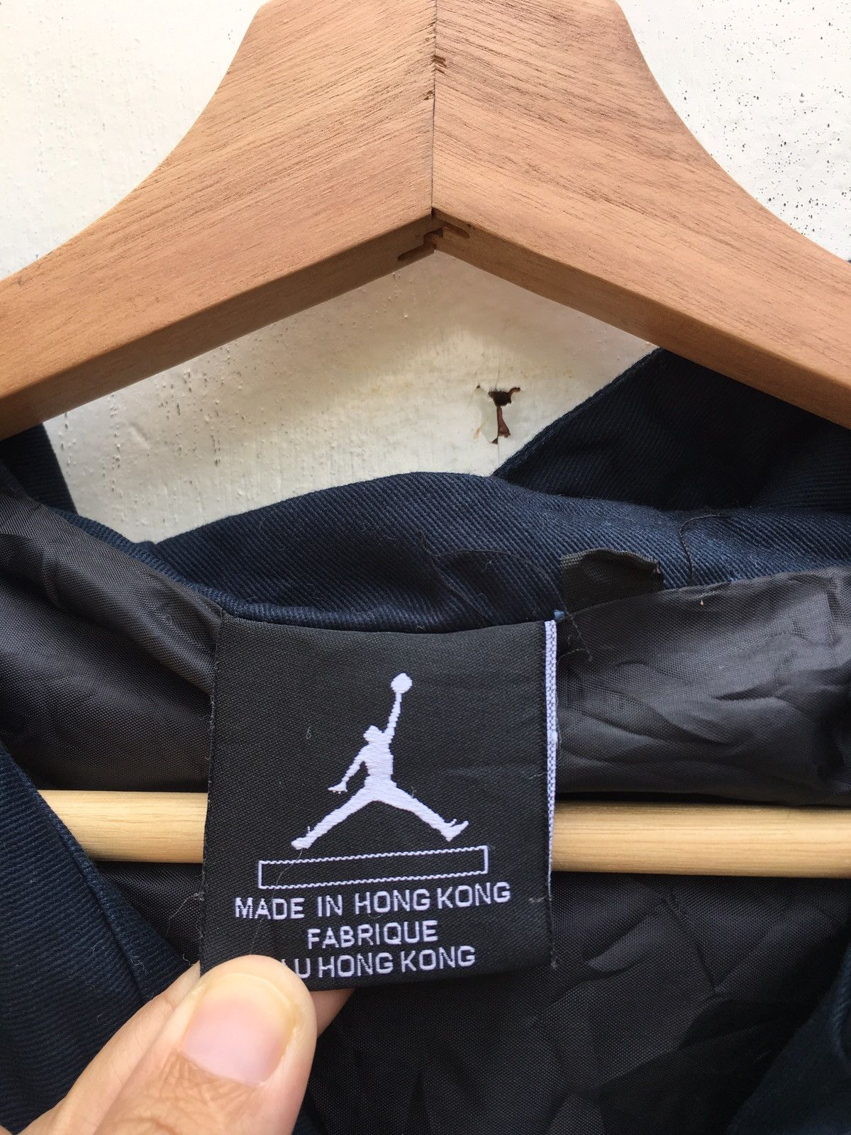 Jordan Brand Vintage Air Jordan Big Logo Hoodie Jacket Nice Design Size US M / EU 48-50 / 2 - 8 Thumbnail