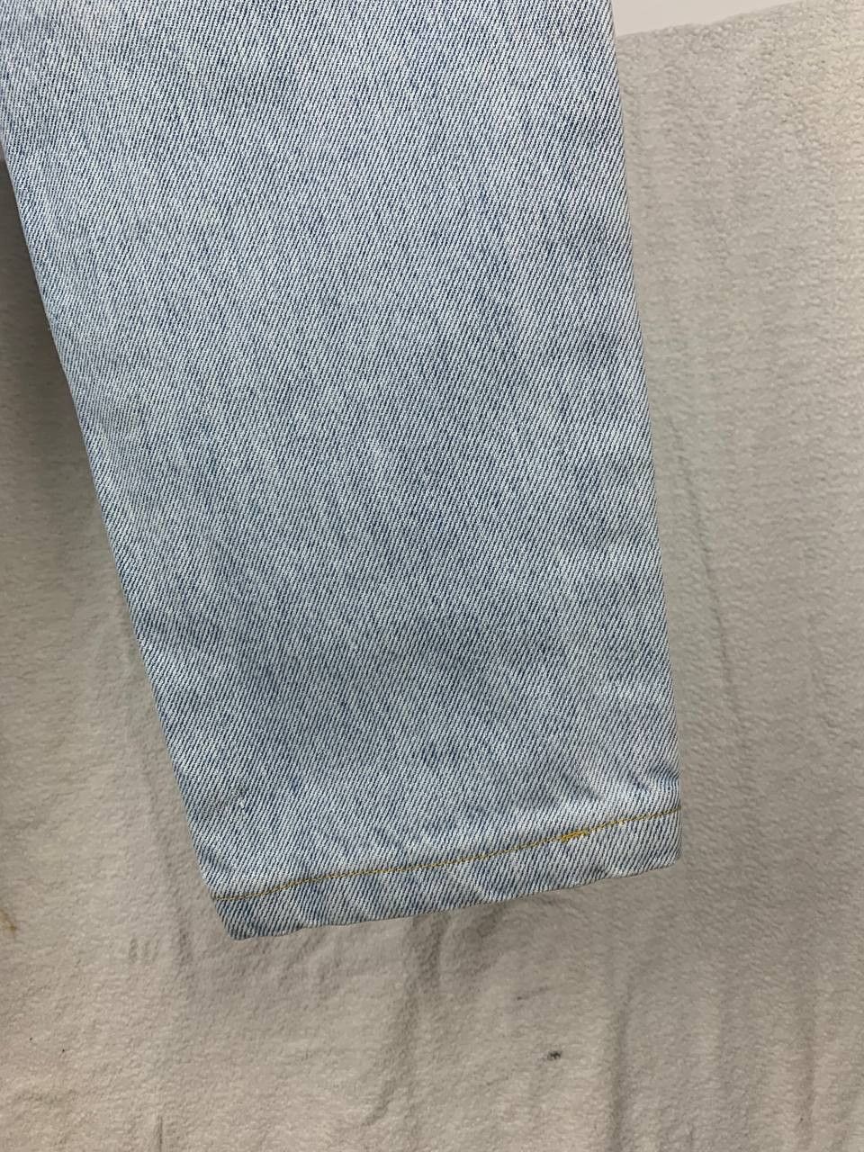 Levi's Vintage Levi's 550 Light Washed Denim Size W25 Women Size 25" / US 0 / IT 36 - 11 Thumbnail