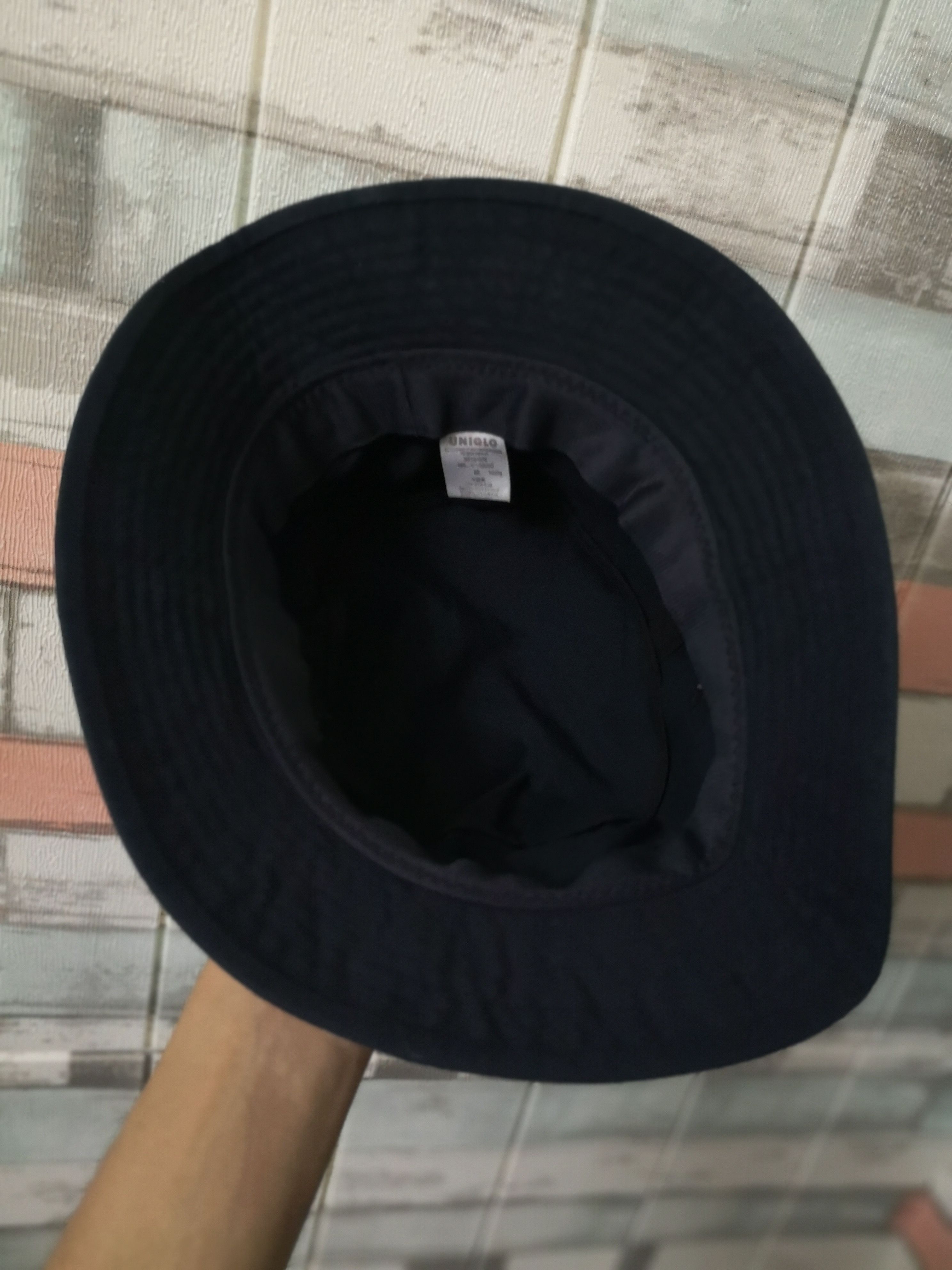 Jean-Michel Basquiat VINTAGE JEAN MICHEL BASQUIAT X UNIQLO BUCKET HAT Size ONE SIZE - 6 Thumbnail