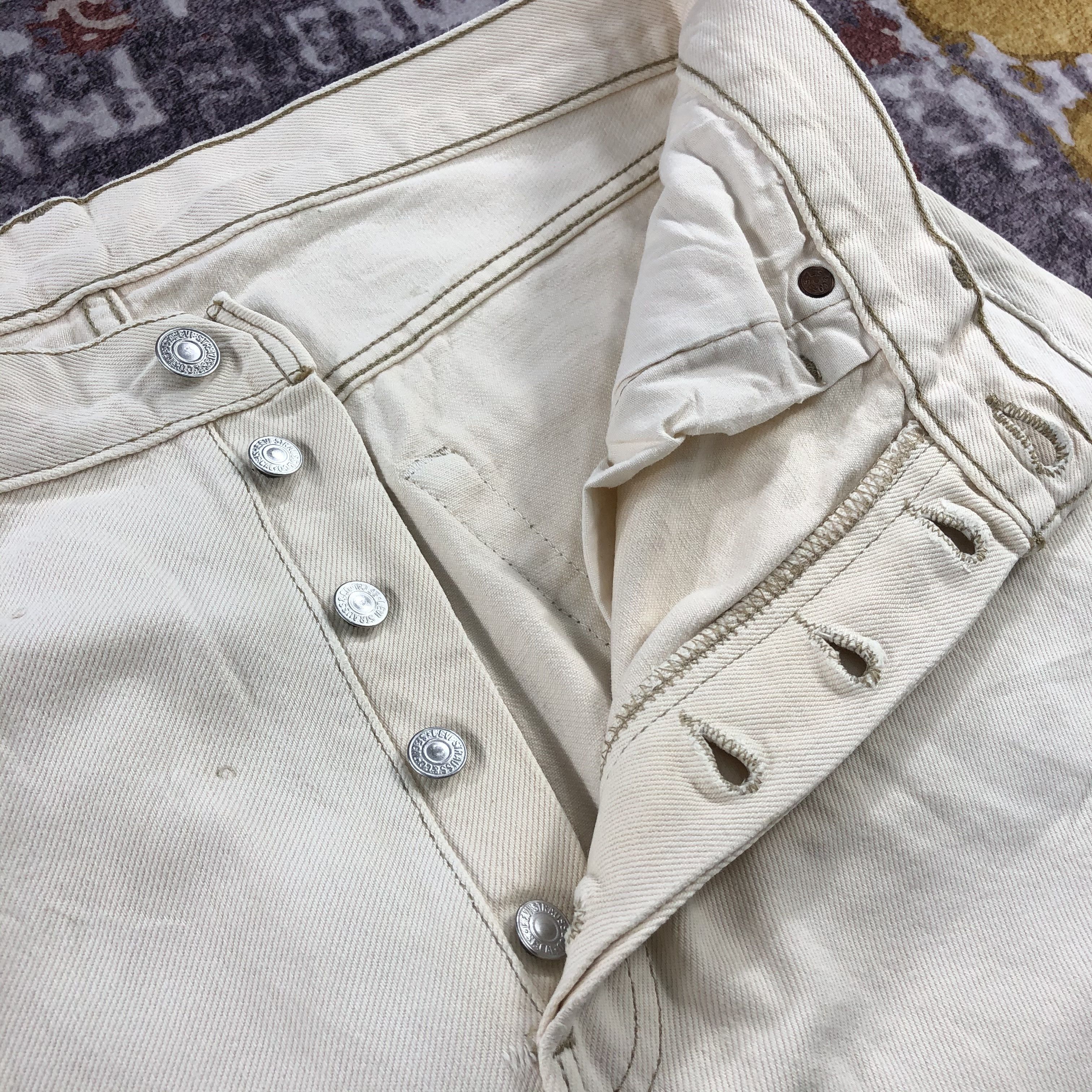 Levi's × Vintage Vintage 90s Cream Levis 501 Jeans-JM2404 Size US 34 / EU 50 - 9 Thumbnail