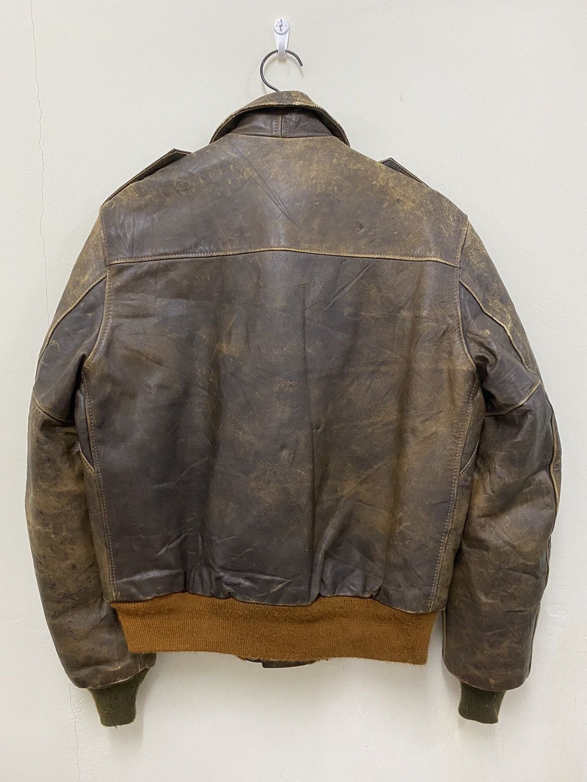 Schott Vintage Schott A-2 Leather Flight Jacket Size US M / EU 48-50 / 2 - 9 Thumbnail