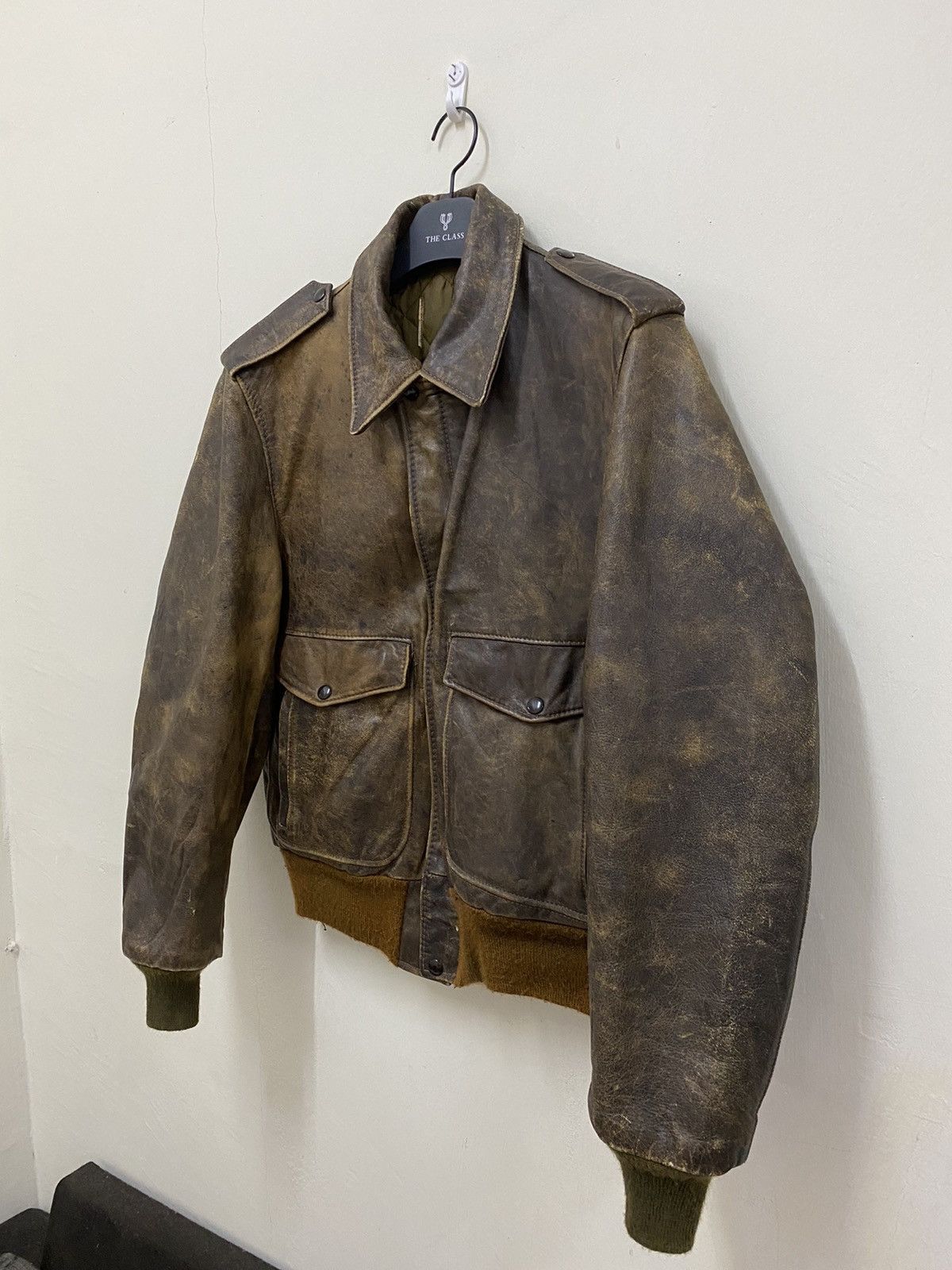 Schott Vintage Schott A-2 Leather Flight Jacket Size US M / EU 48-50 / 2 - 2 Thumbnail