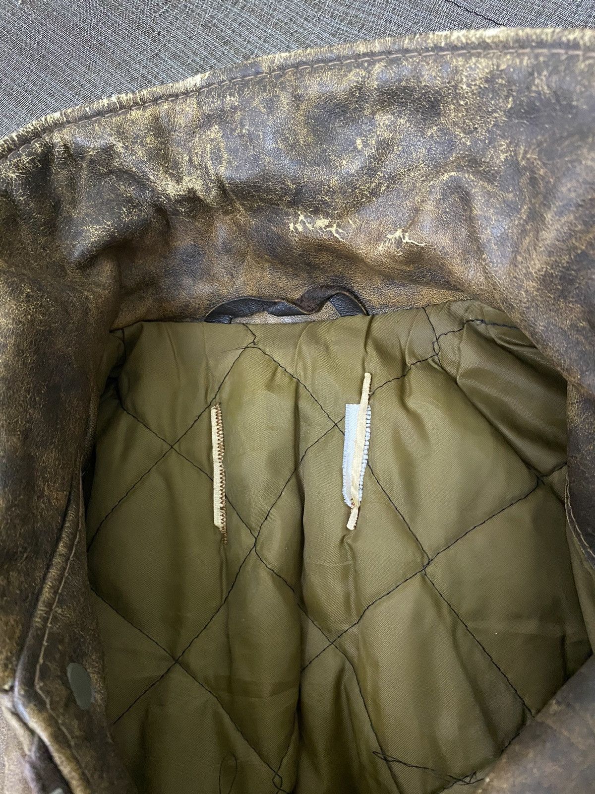 Schott Vintage Schott A-2 Leather Flight Jacket Size US M / EU 48-50 / 2 - 17 Thumbnail