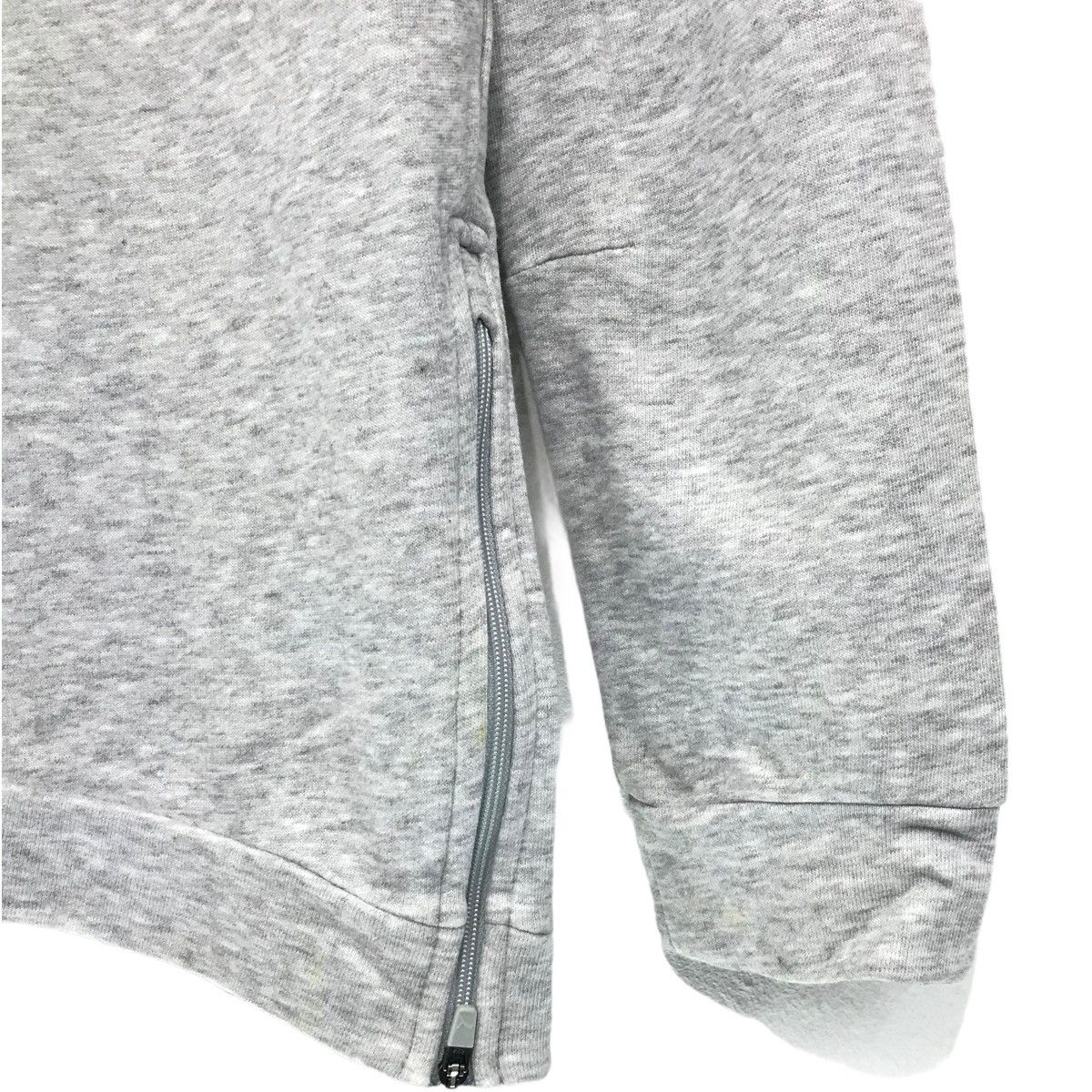 Japanese Brand × Puma Vintage Puma Hoodies Sweatshirt Pullover Jumper Size US M / EU 48-50 / 2 - 2 Thumbnail