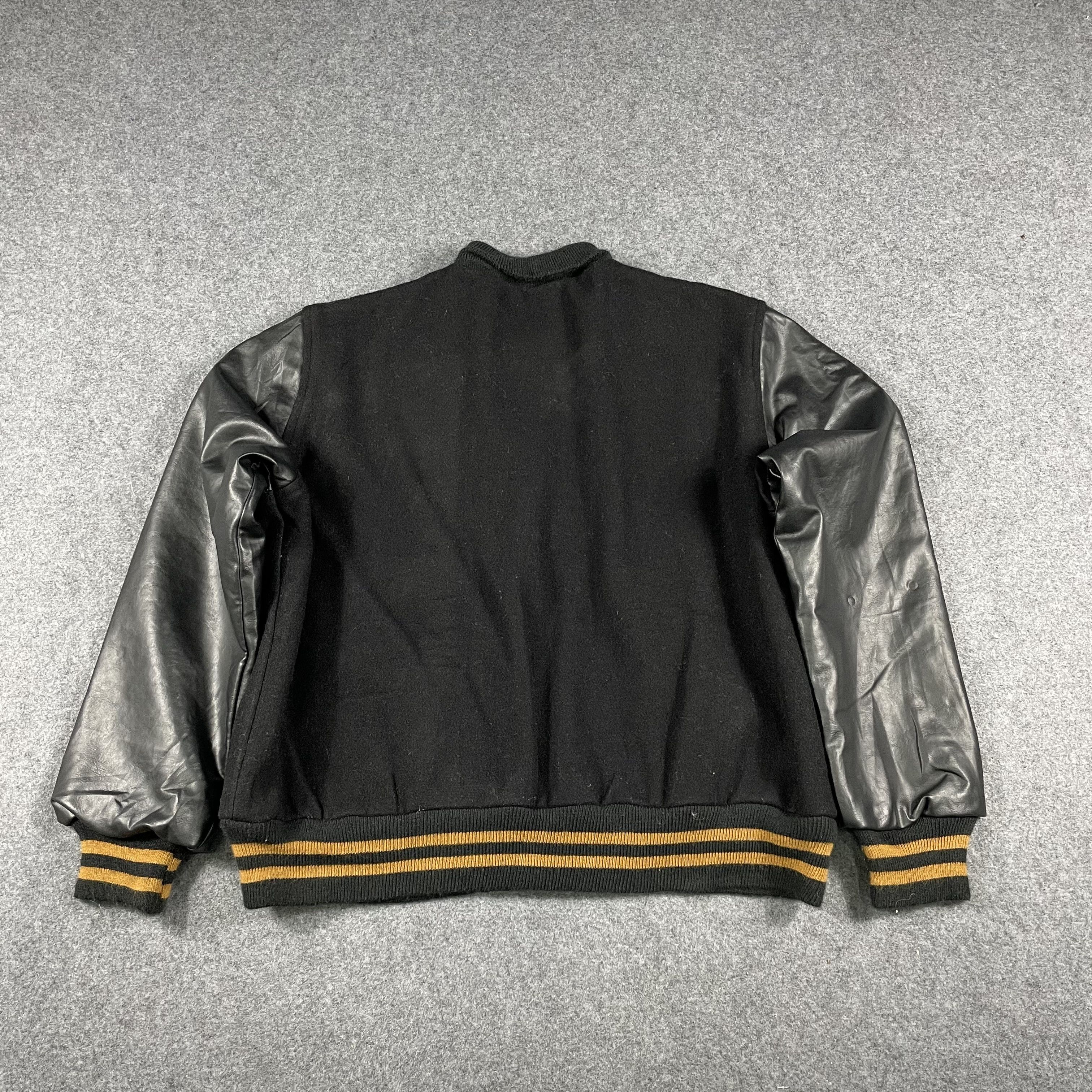 Vintage Vintage Letterman Varsity Jacket-M137 Size US XL / EU 56 / 4 - 2 Thumbnail
