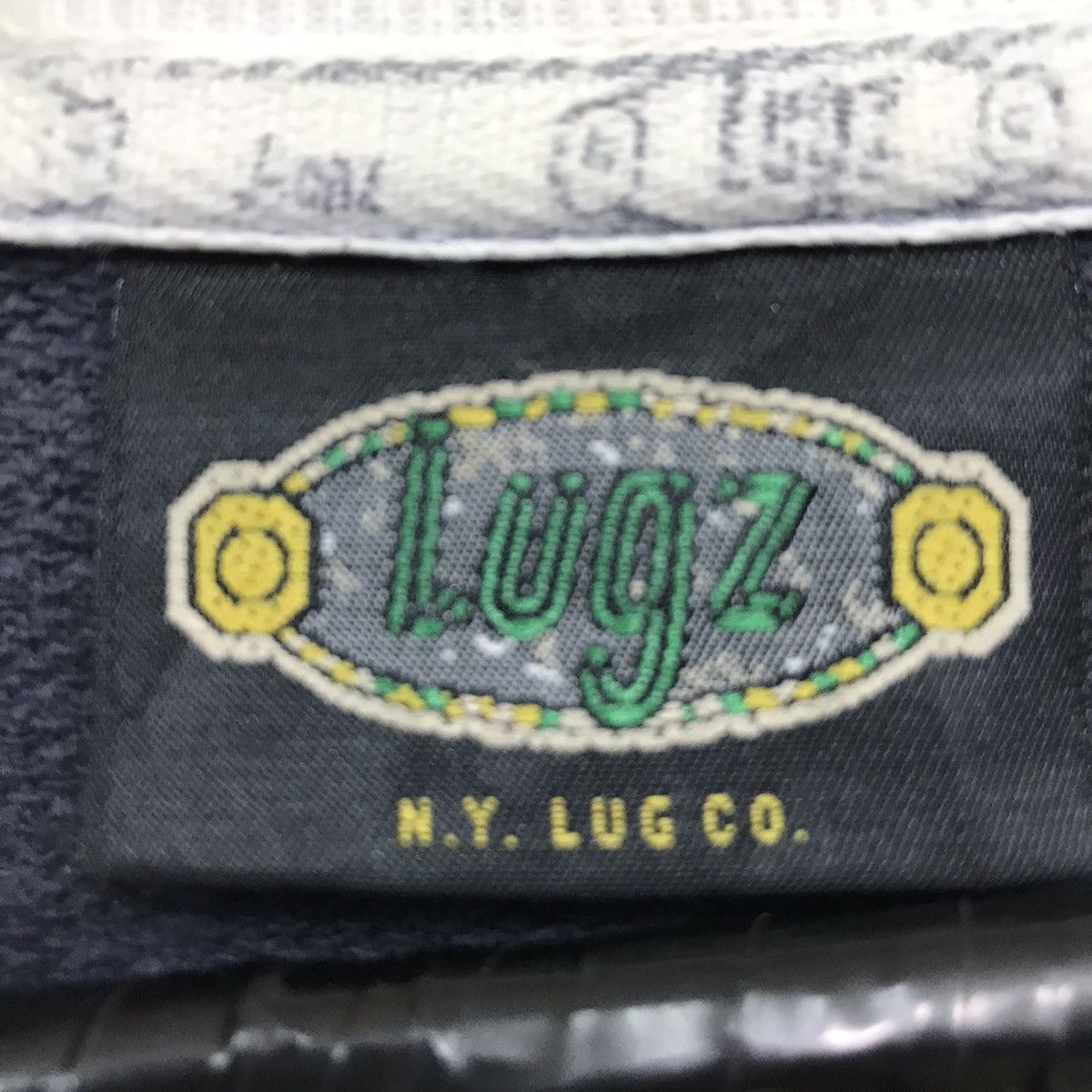 Japanese Brand × Vintage RARE!! Vintage Lugz Sweatshirt Pullover Jumper Size US M / EU 48-50 / 2 - 6 Thumbnail
