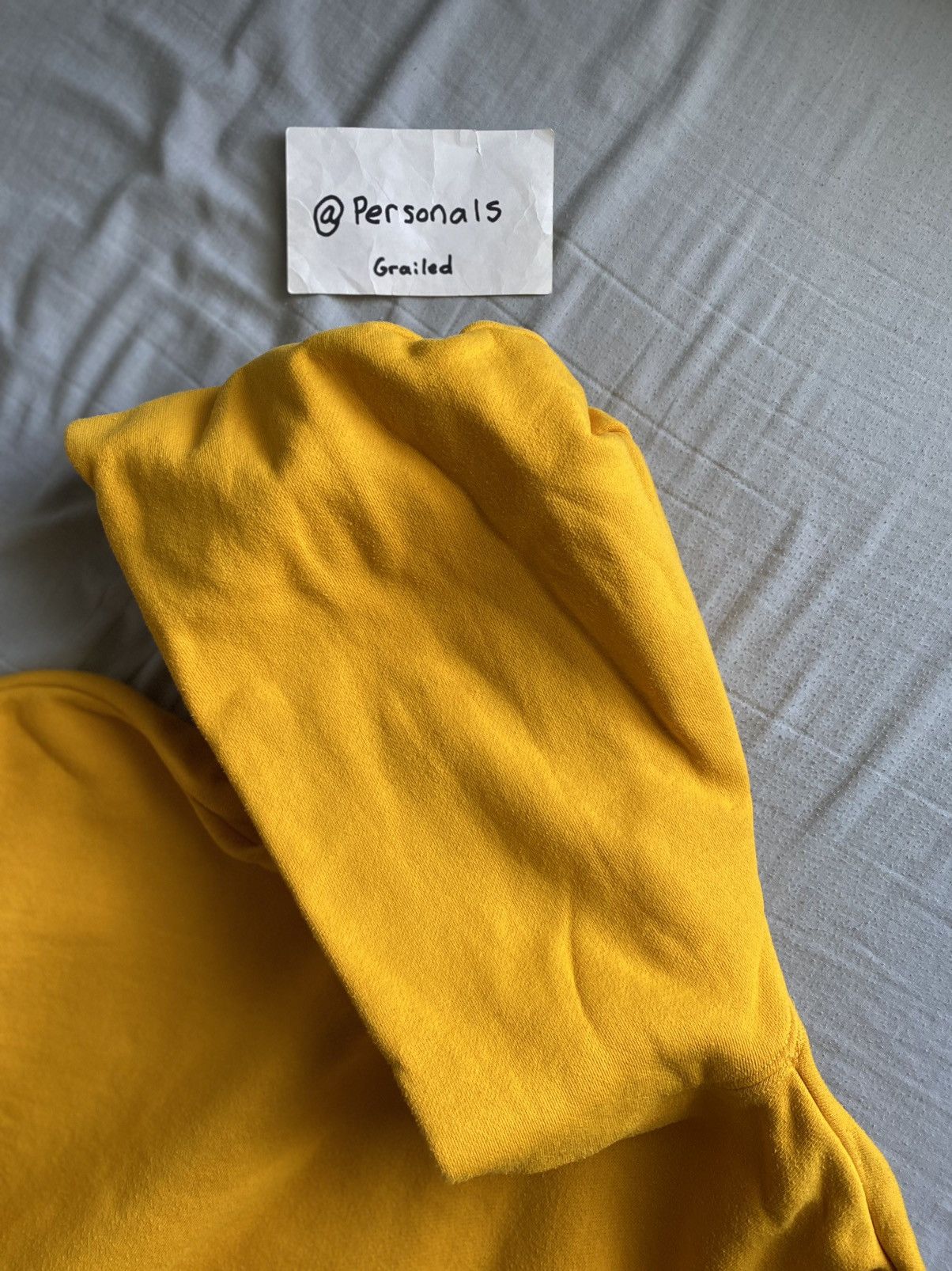 FOG × Fear of God RARE Fear of God Essentials Graphic Hoodie Yellow Medium Size US M / EU 48-50 / 2 - 8 Thumbnail