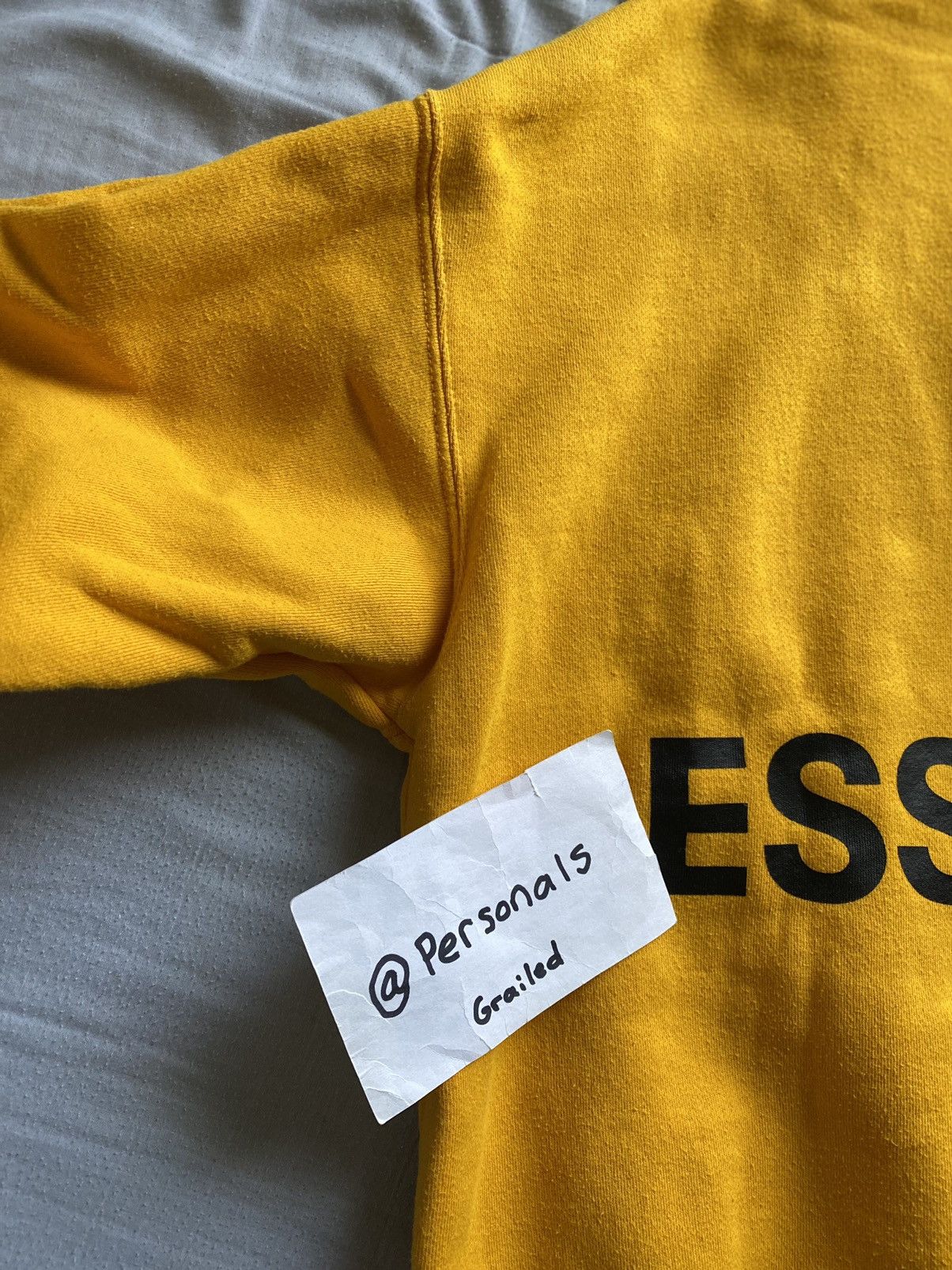 FOG × Fear of God RARE Fear of God Essentials Graphic Hoodie Yellow Medium Size US M / EU 48-50 / 2 - 6 Thumbnail