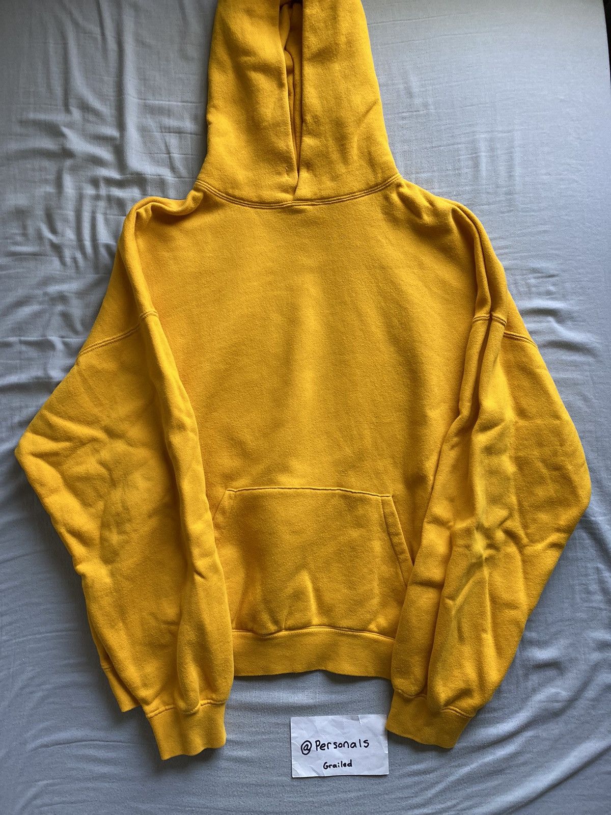 FOG × Fear of God RARE Fear of God Essentials Graphic Hoodie Yellow Medium Size US M / EU 48-50 / 2 - 10 Thumbnail