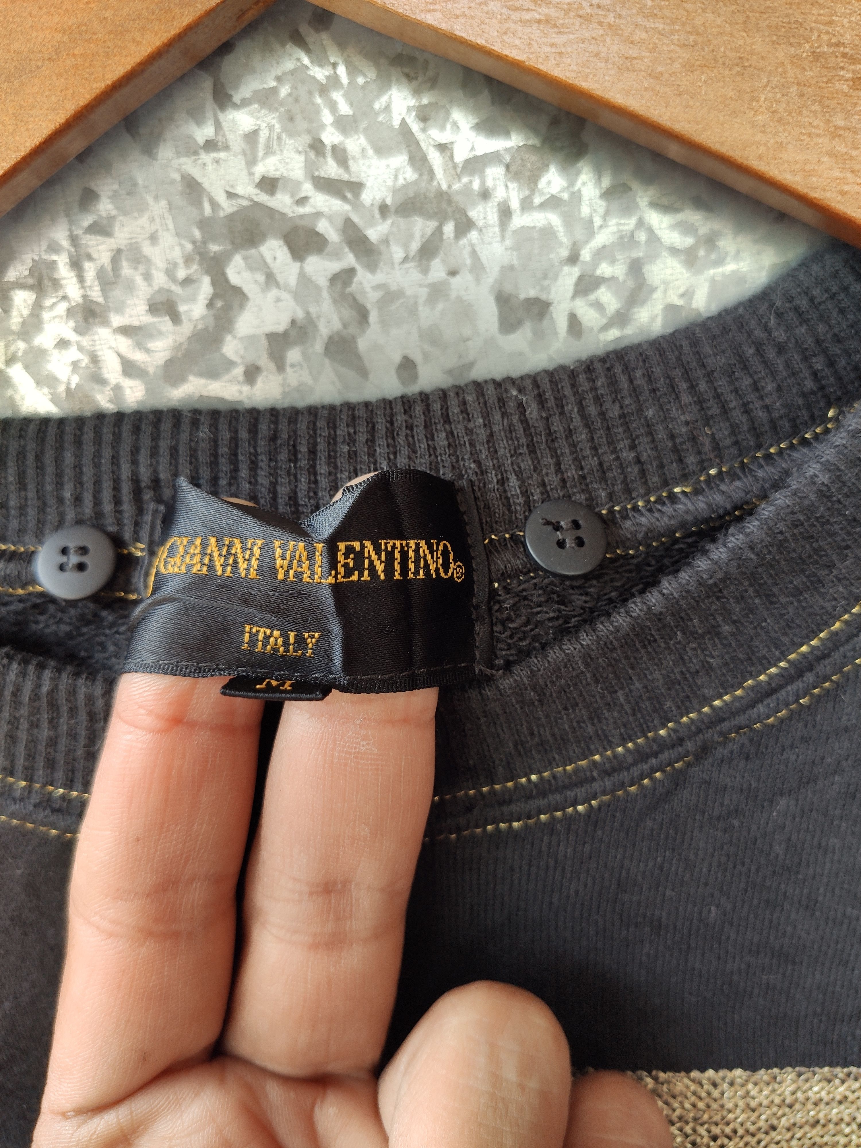 Gianni Valentino Gianni Valentino Spellout Sweatshirt Size US M / EU 48-50 / 2 - 4 Thumbnail