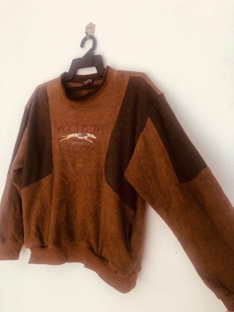 Japanese Brand × Vintage Vintage North Field Sport Dog Racing Team Fashion Style Size US L / EU 52-54 / 3 - 5 Thumbnail