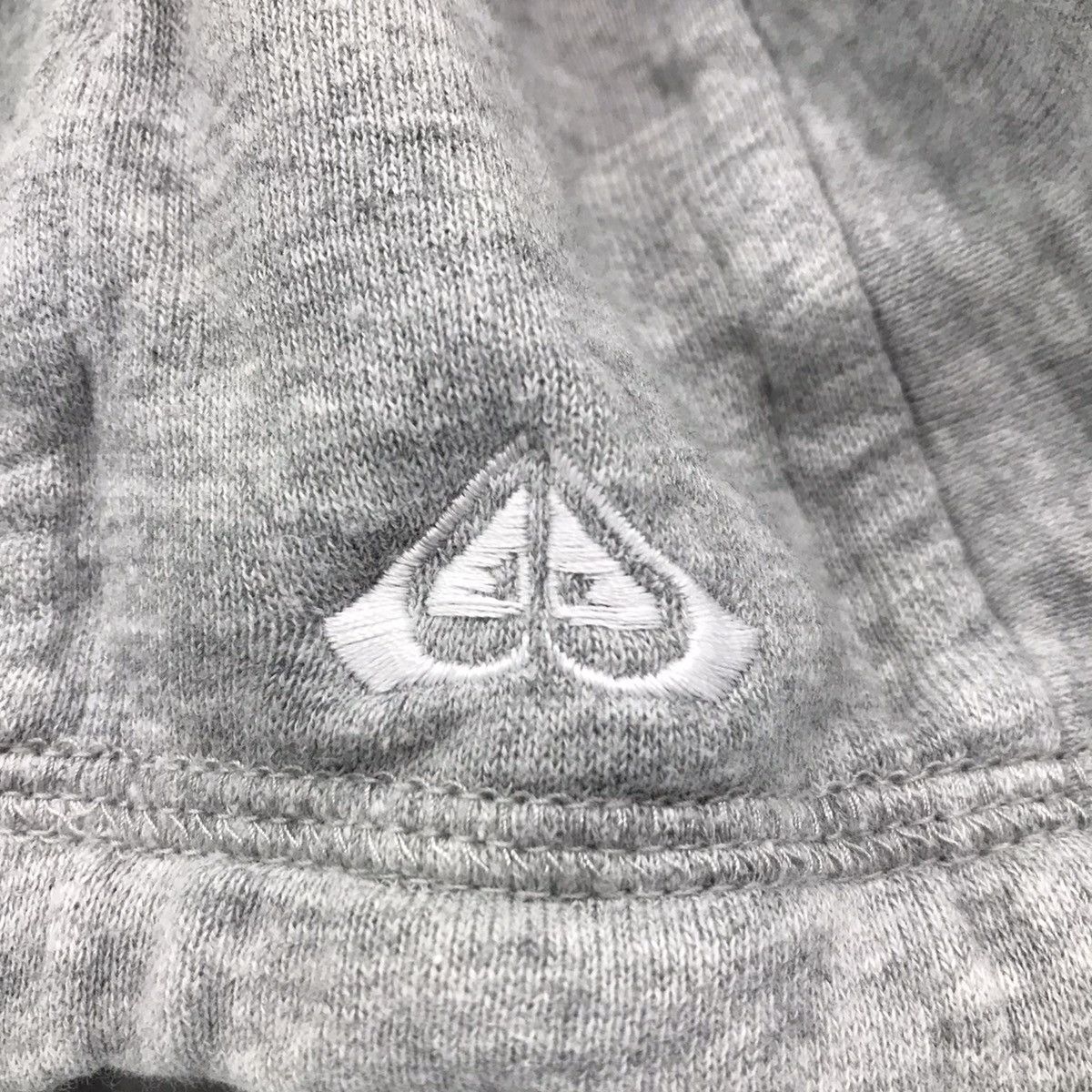 Japanese Brand × Vintage Vintage ROXY Hoodies Sweatshirt Pullover Jumper Size US S / EU 44-46 / 1 - 7 Thumbnail