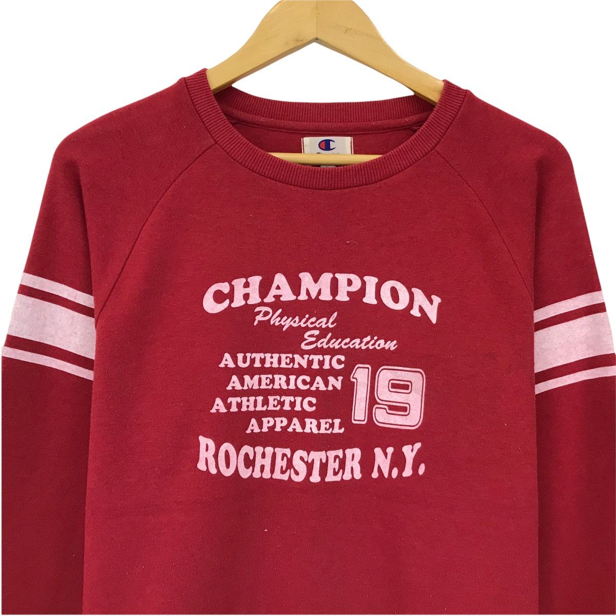 Champion × Vintage Vintage Champion Sweatshirt Big Logo Rochester NY Jumper Size US M / EU 48-50 / 2 - 3 Thumbnail