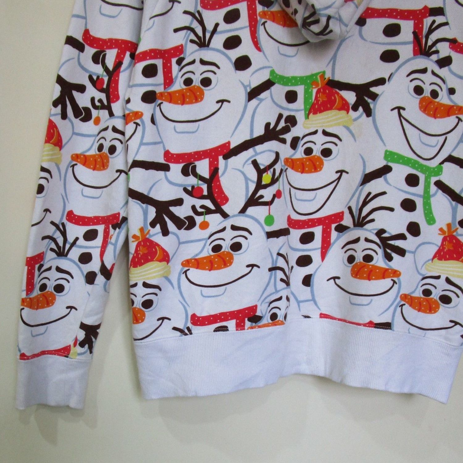 Disney × Japanese Brand Rare OLAF'S Frozen Adventure Full-printed x Japanese brand Size US M / EU 48-50 / 2 - 4 Thumbnail