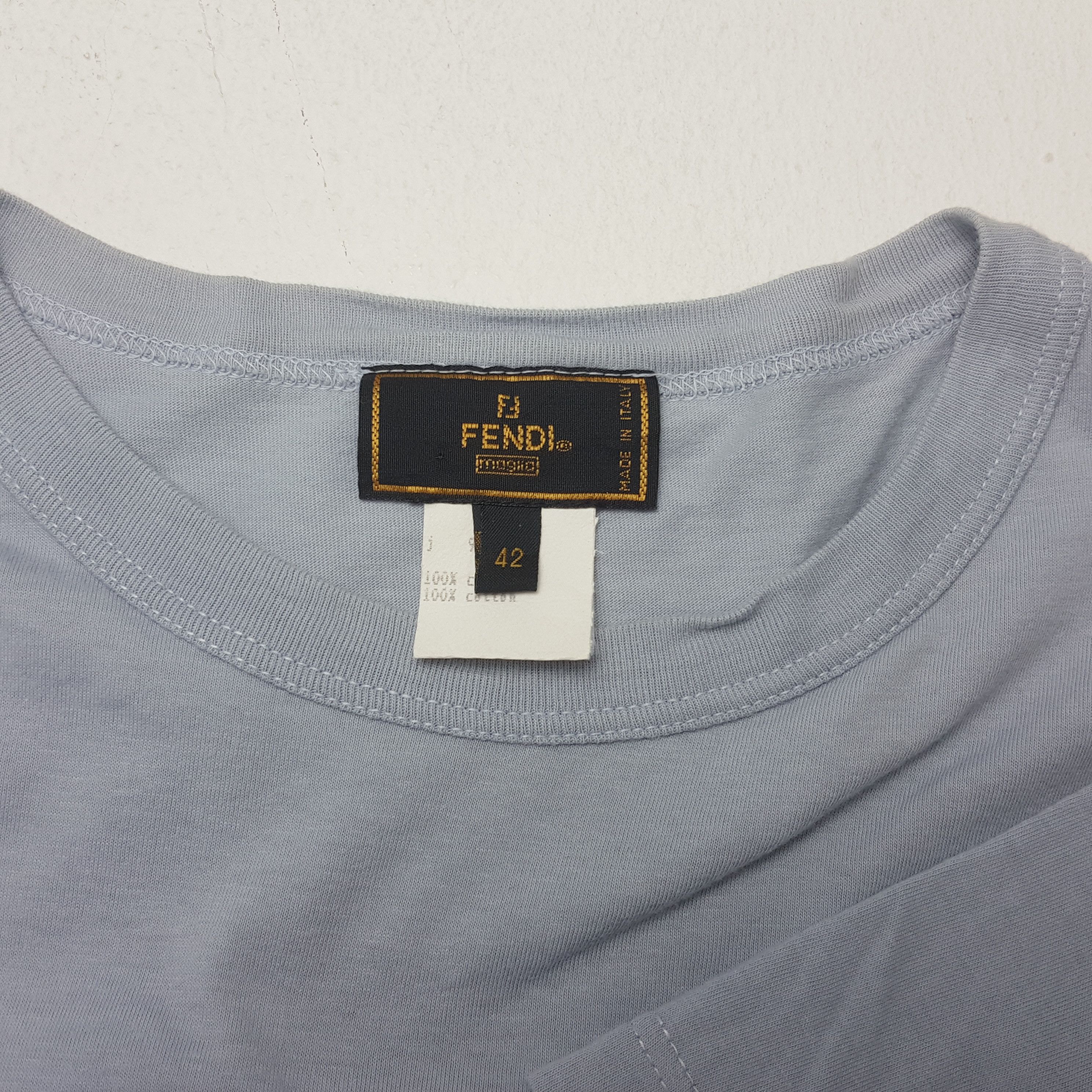 Fendi × Vintage Vintage FENDI Big Logo Design T-Shirt Made in Italy Size US M / EU 48-50 / 2 - 5 Thumbnail