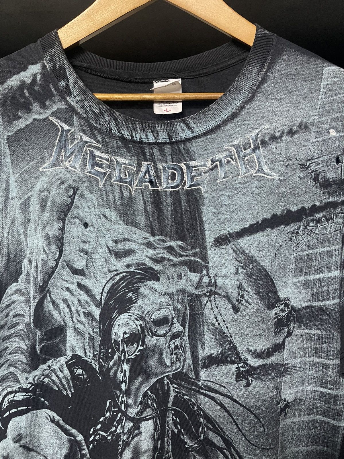 Band Tees Thrashed Vintage Megadeth Aop Promo Faded Grunge Tee Size US L / EU 52-54 / 3 - 2 Thumbnail